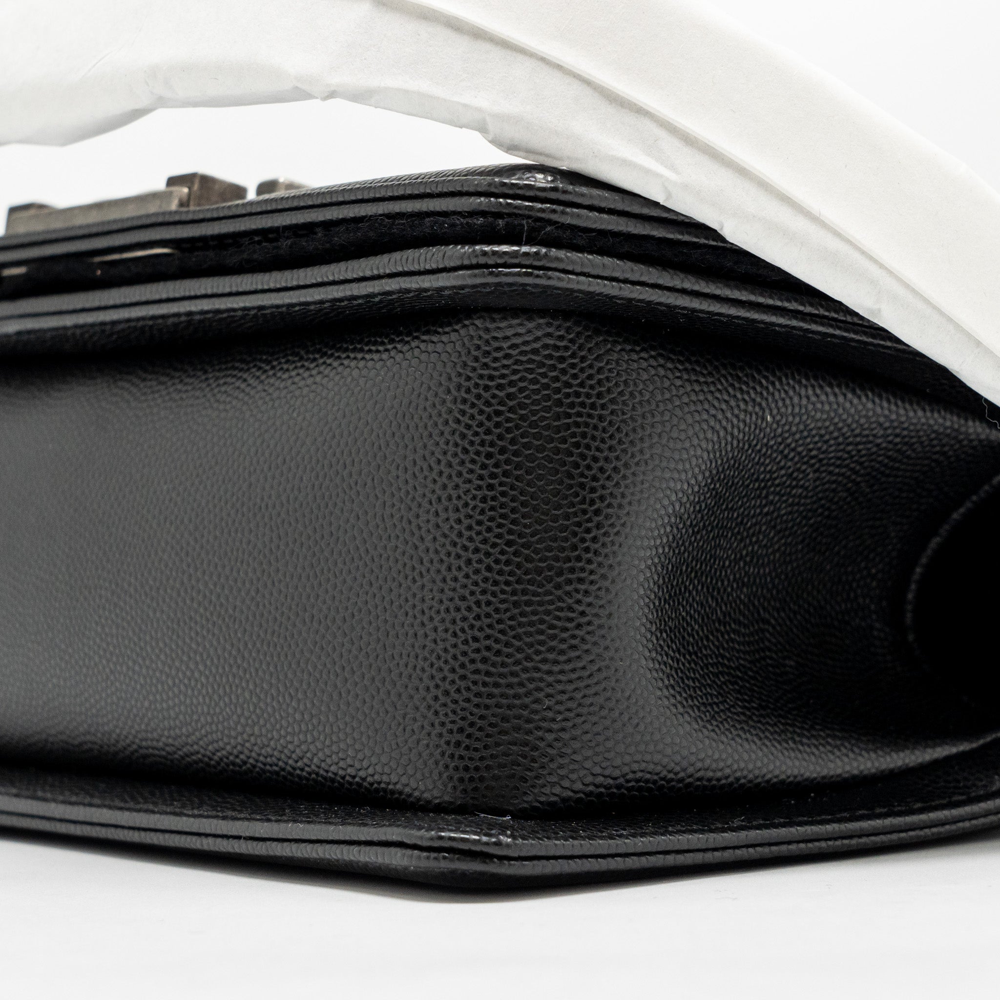 CHANEL SMALL BOY BAG CAVIAR BLACK RUTHENIUM SHW (MICROCHIP)