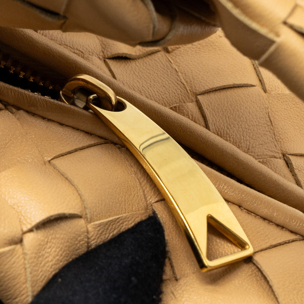 BOTTEGA VENETA MINI JODIE LEATHER BEIGE GHW