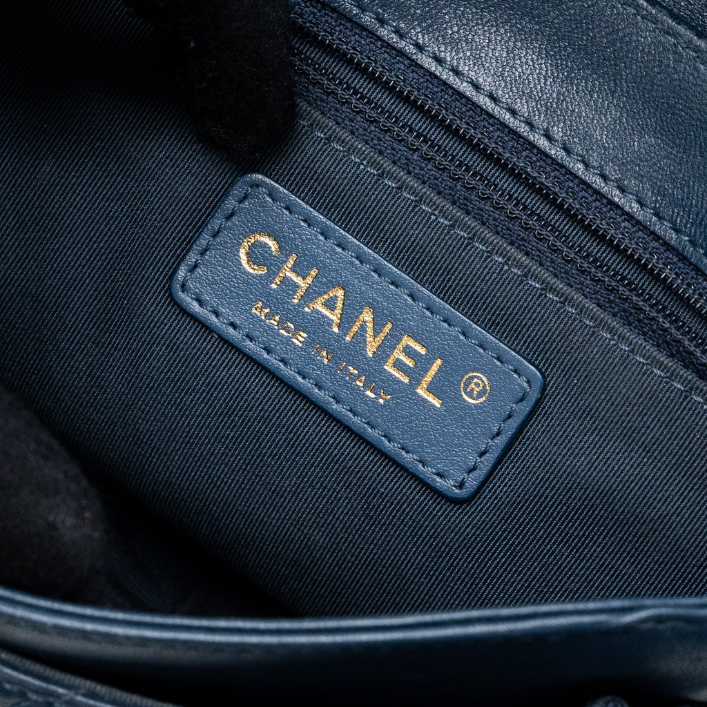 CHANEL QUILTED FLAP CROSSBODY BAG LAMBSKIN DARK BLUE LGHW