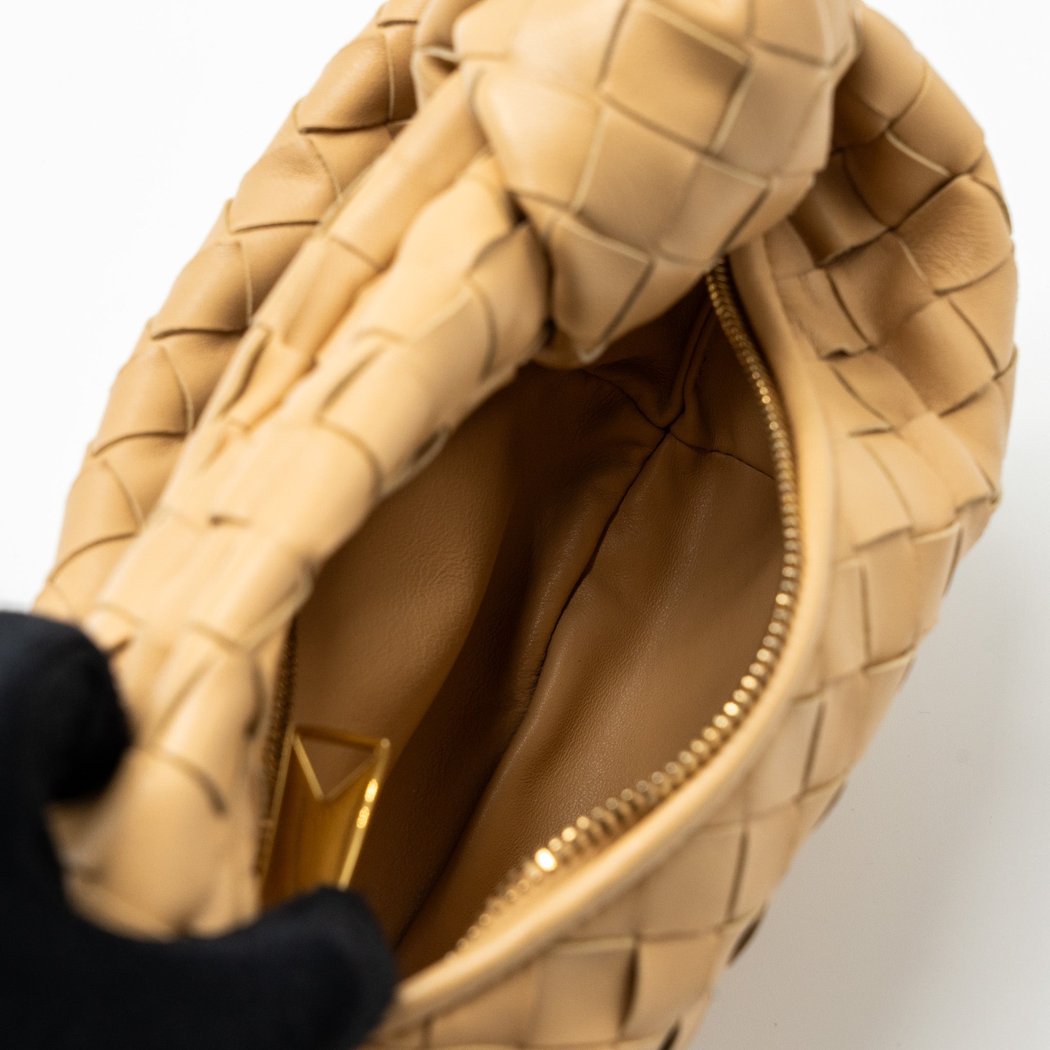 BOTTEGA VENETA MINI JODIE LEATHER BEIGE GHW