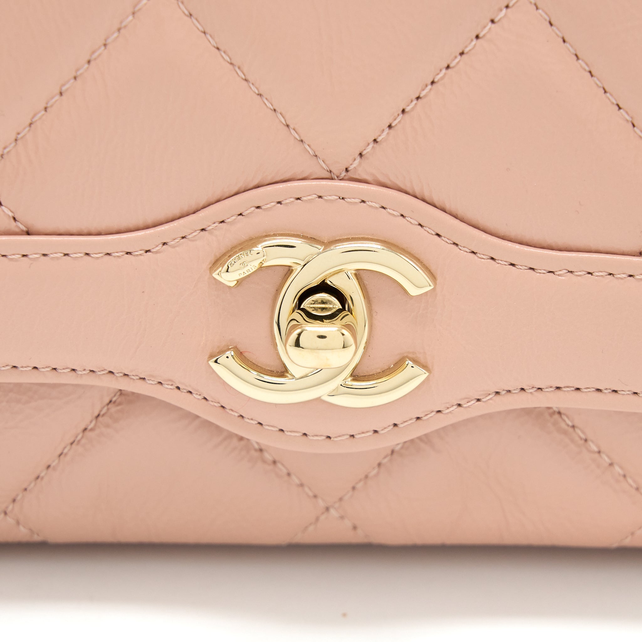 CHANEL SEASONAL FLAP BAG AGED CALFSKIN PINK LGHW