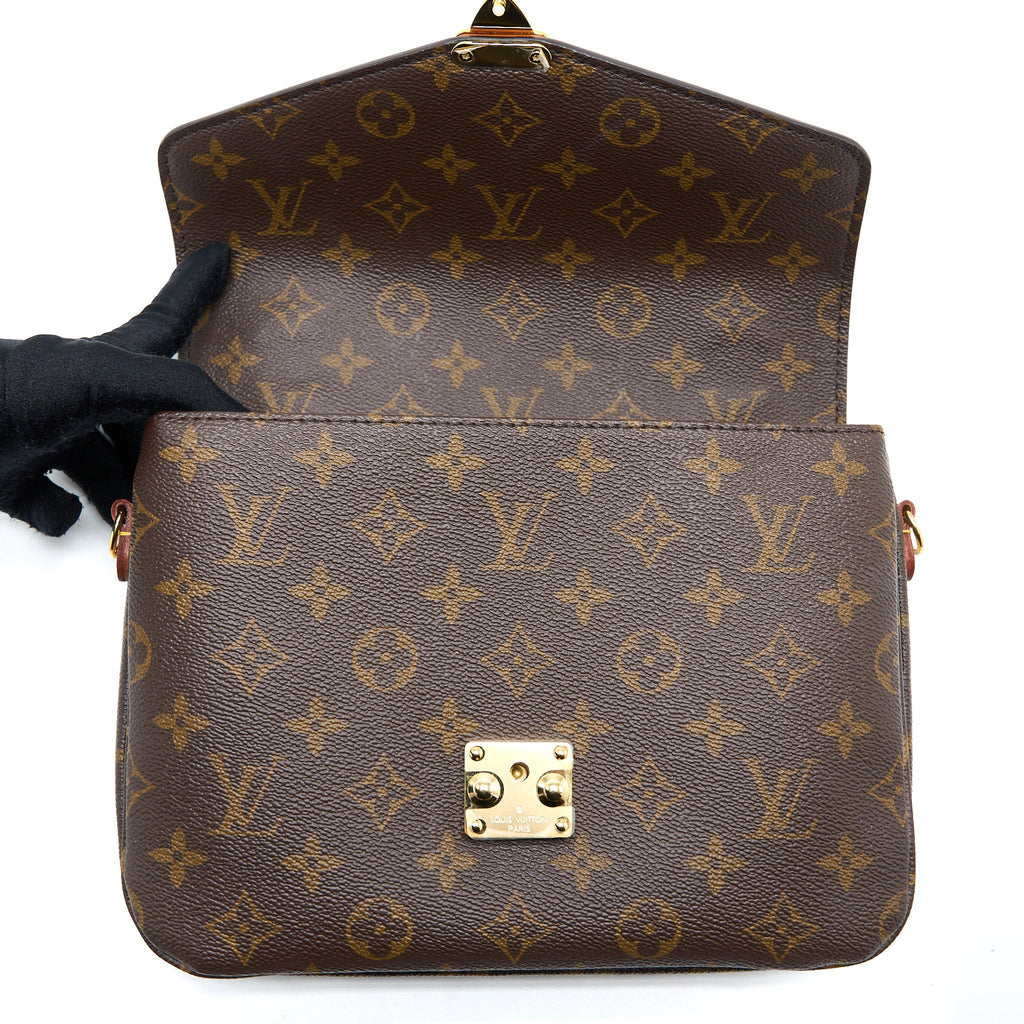 LOUIS VUITTON POCHETTE MÉTIS MONOGRAM CANVAS GHW