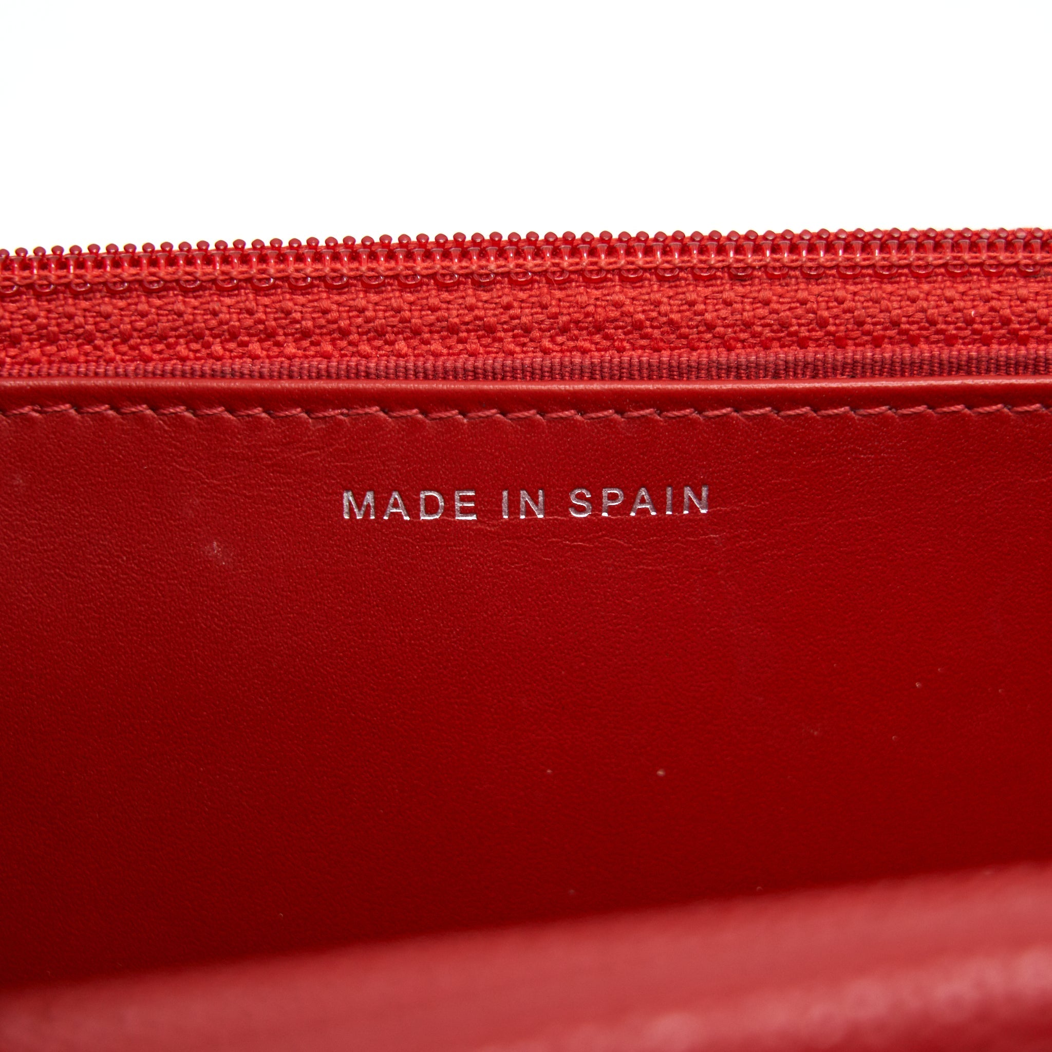 CHANEL WALLET ON CHAIN CAVIAR RED WITH SHW SERIAL 18