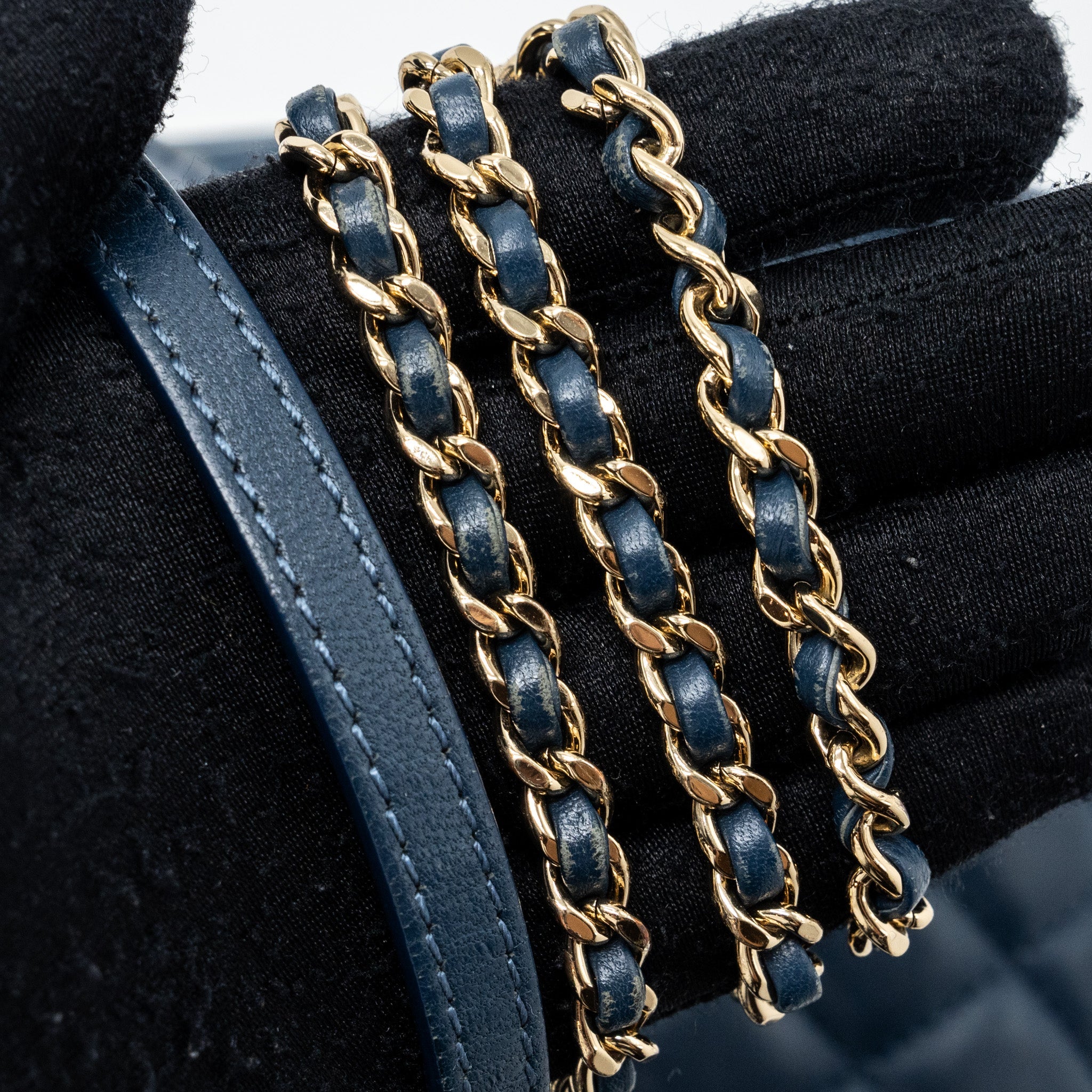 CHANEL QUILTED FLAP CROSSBODY BAG LAMBSKIN DARK BLUE LGHW