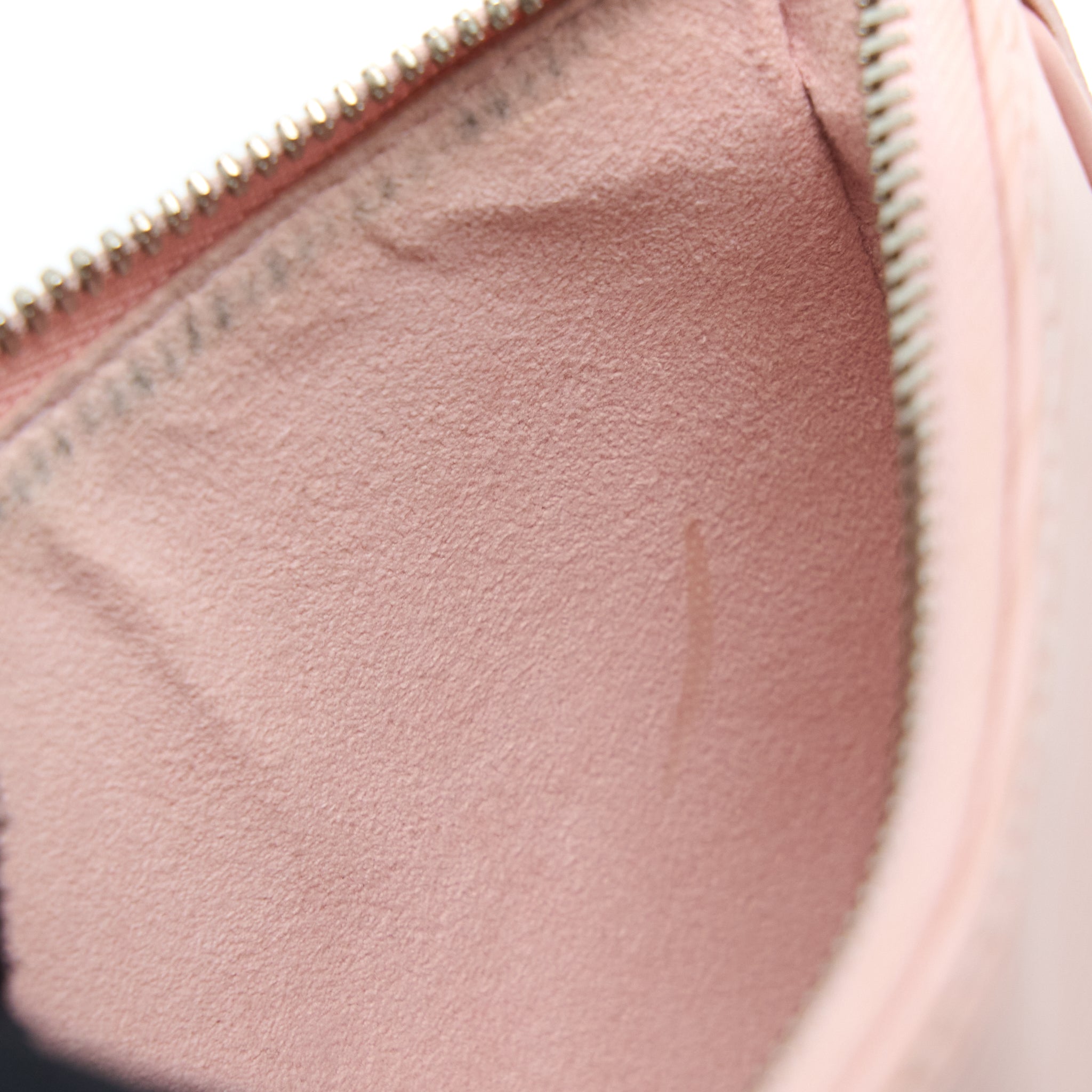 LOUIS VUITTON POCHETTE BAG EPI PINK SHW (NEW VERSION)