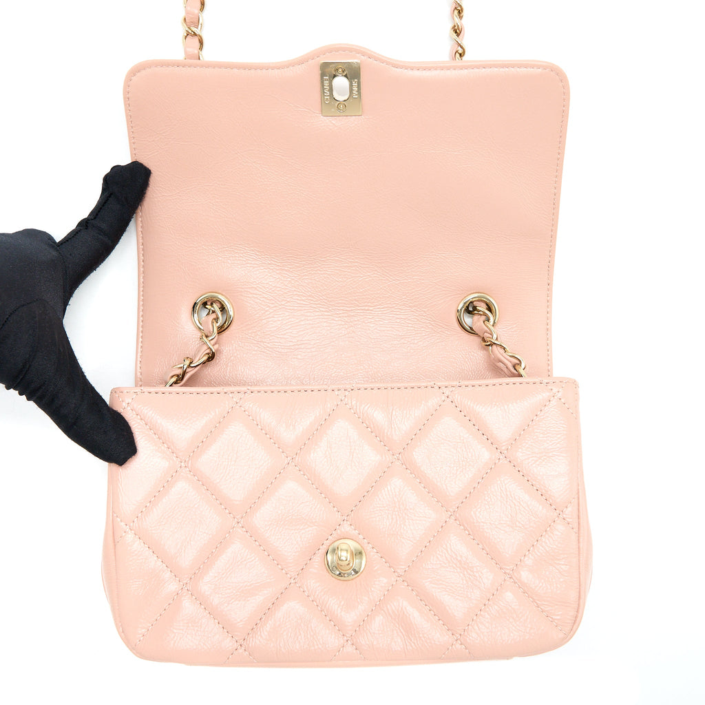 CHANEL SEASONAL FLAP BAG AGED CALFSKIN PINK LGHW