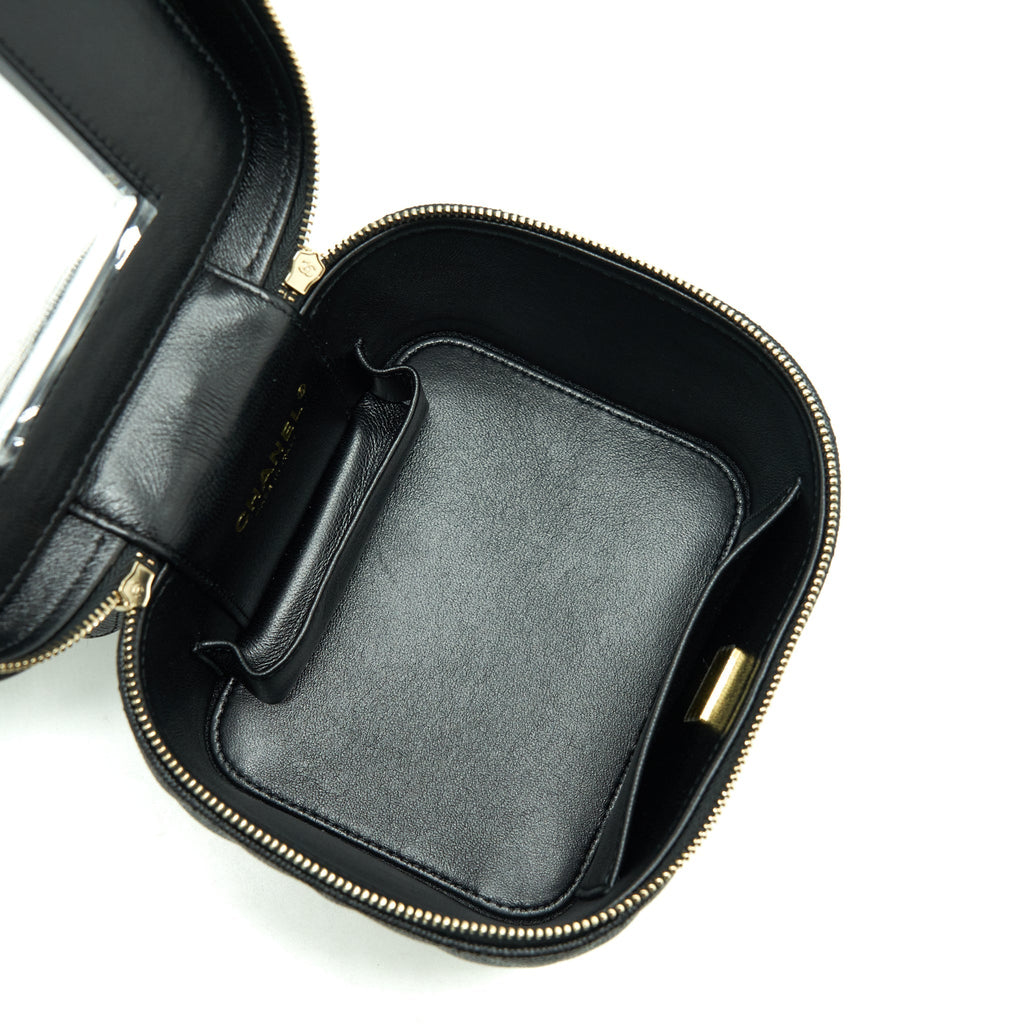 CHANEL 22S TOP HANDLE VANITY CAVIAR BLACK LGHW (MICROCHIP)