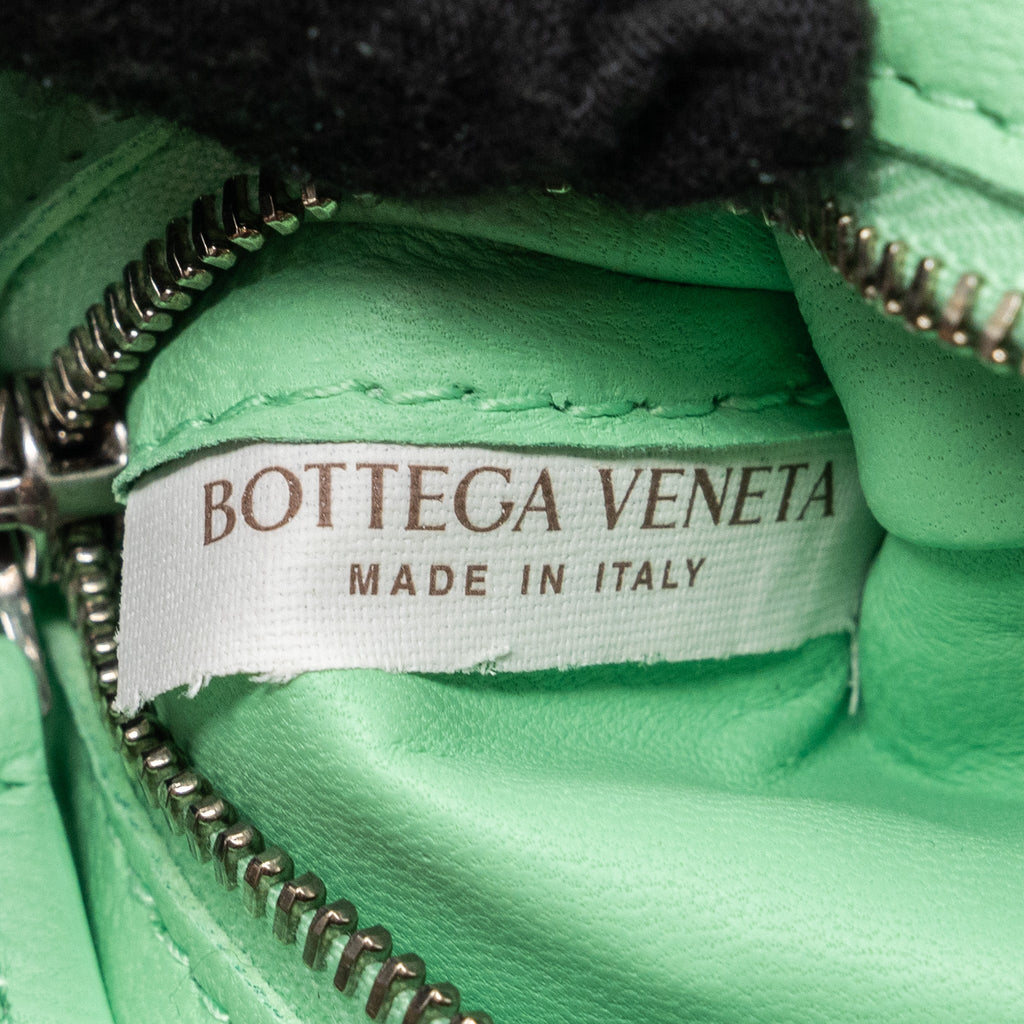 BOTTEGA VENETA CLASSIC CASSETTE BAG LAMBSKIN LIGHT GREEN SHW