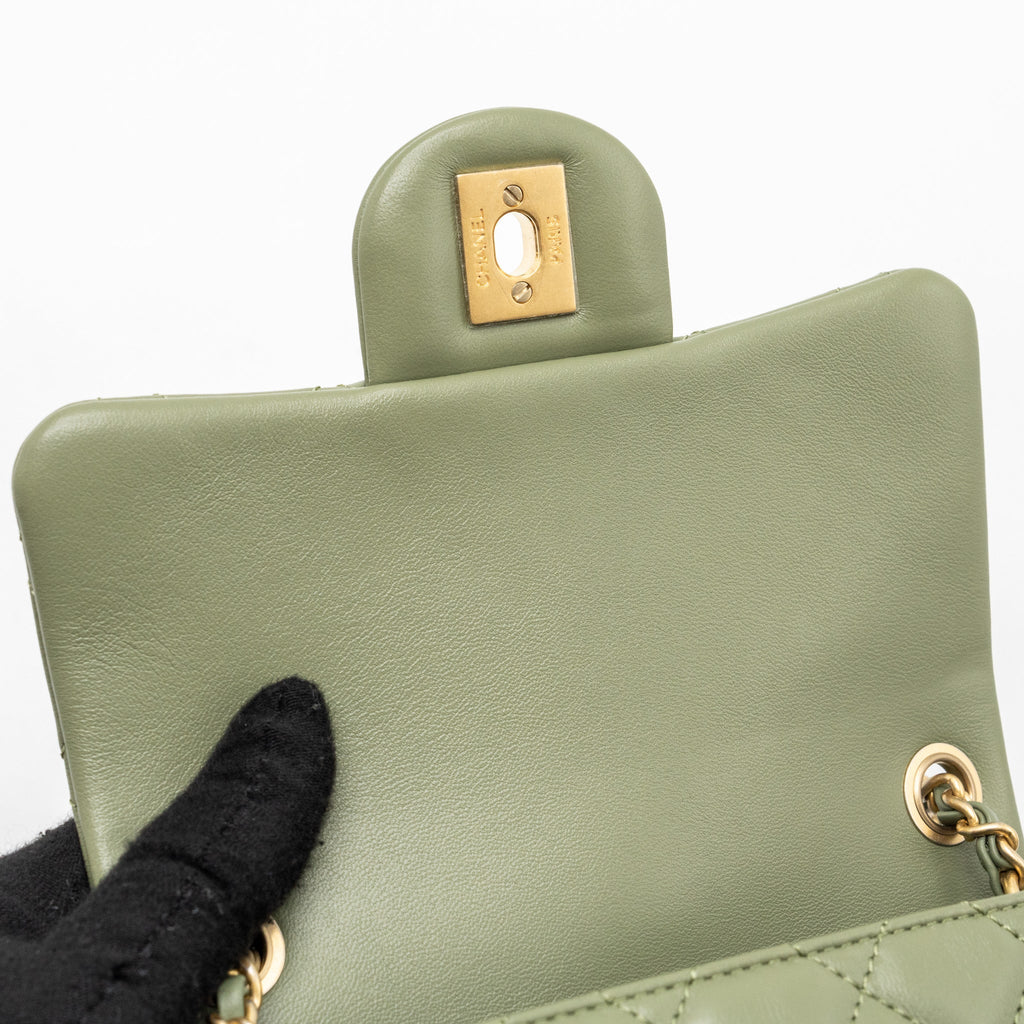 CHANEL PEARL CRUSH MINI SQUARE FLAP BAG LAMBSKIN GREEN GHW (MICROCHIP)