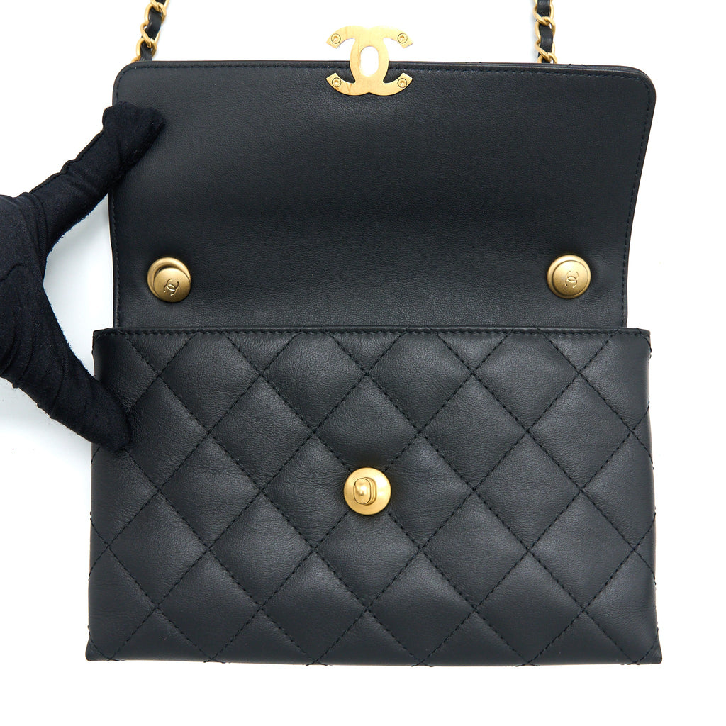 CHANEL HANDLE FLAP BAG CALFSKIN BLACK BRUSHED GHW (MICROCHIP)