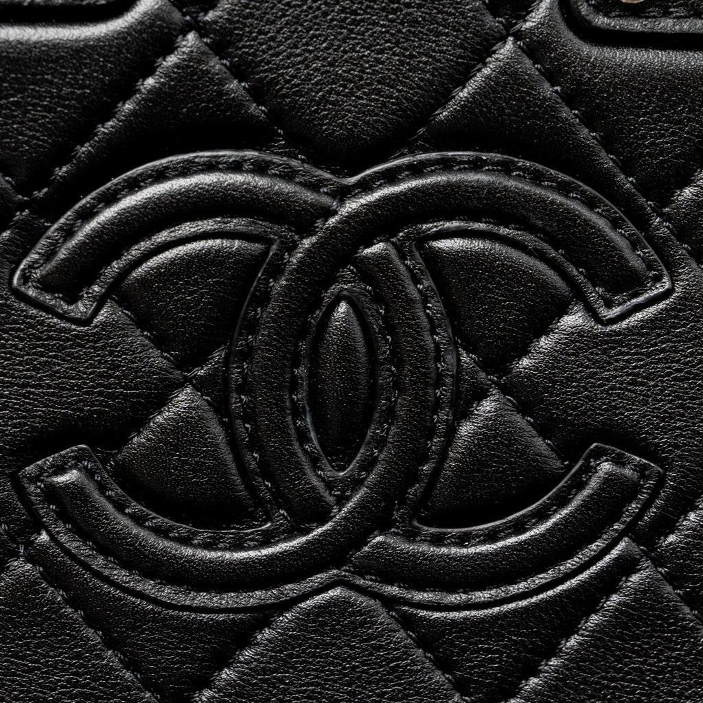 CHANEL 22B SMALL VANITY CASE CALFSKIN BLACK GHW (MICROCHIP)