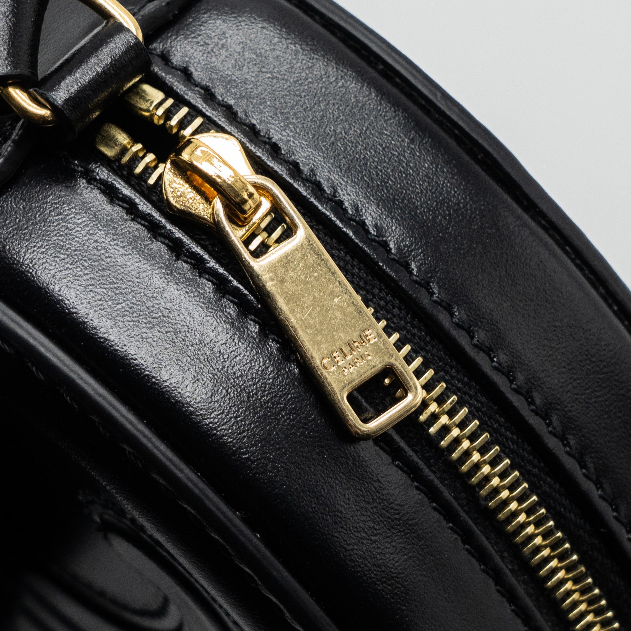 CELINE OVAL BAG CUIR TRIUMPHED CALFSKIN BLACK GHW
