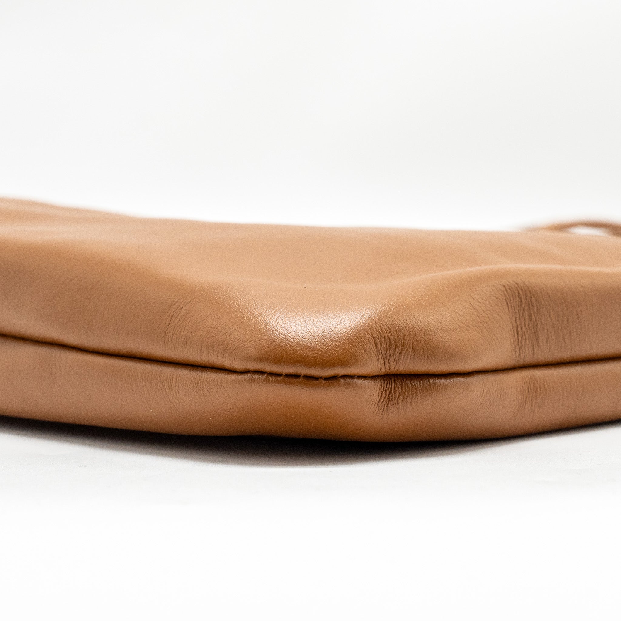 MIU MIU IVY LEATHER BAG CALFSKIN CARAMEL GHW