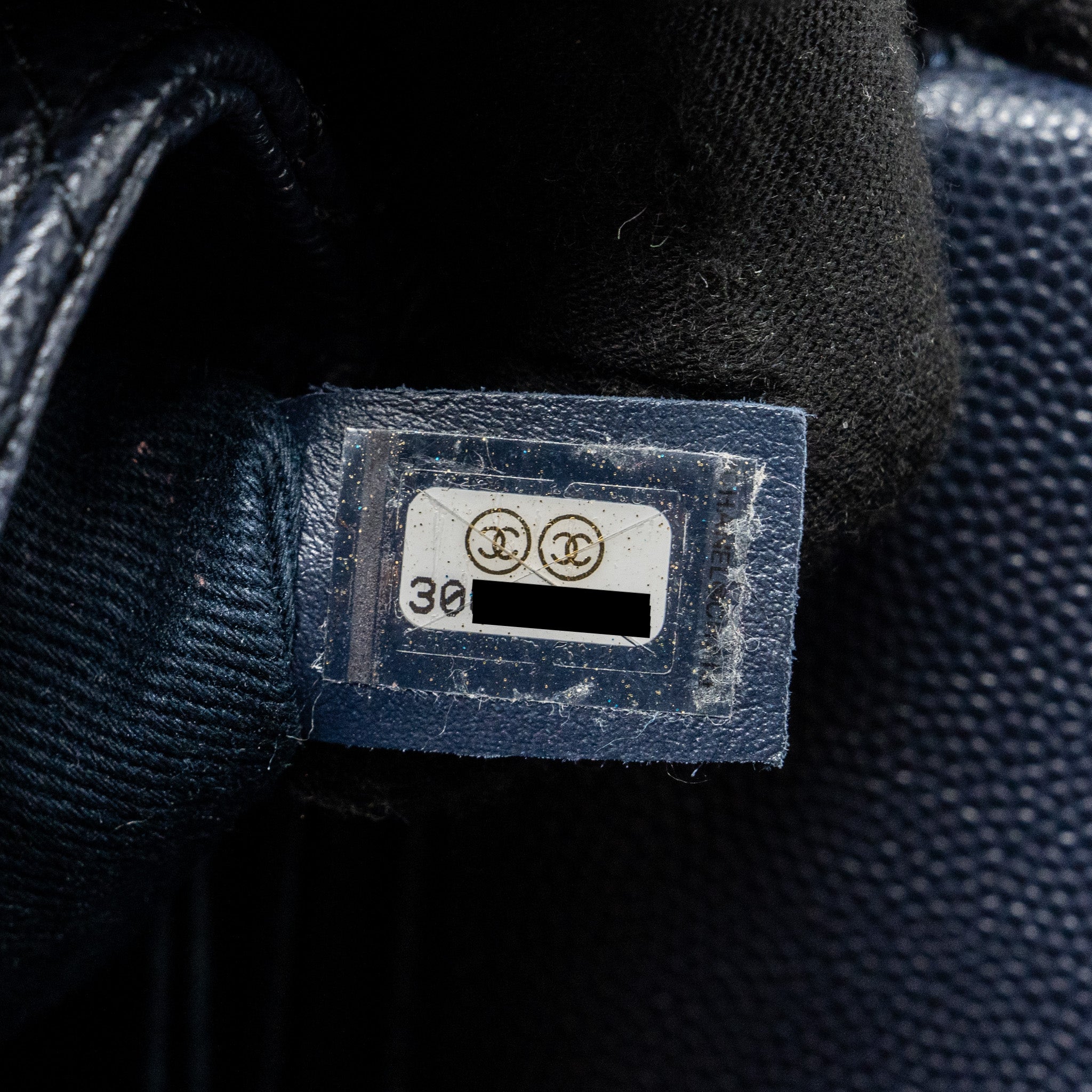 CHANEL SMALL COCO HANDLE BAG CAVIAR NAVY LGHW