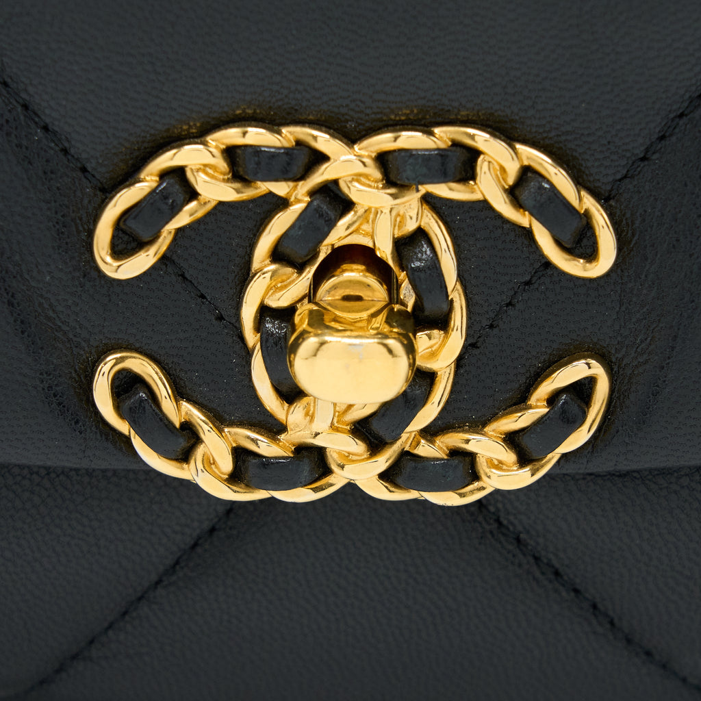 CHANEL SMALL 19 BAG GOATSKIN BLACK GHW