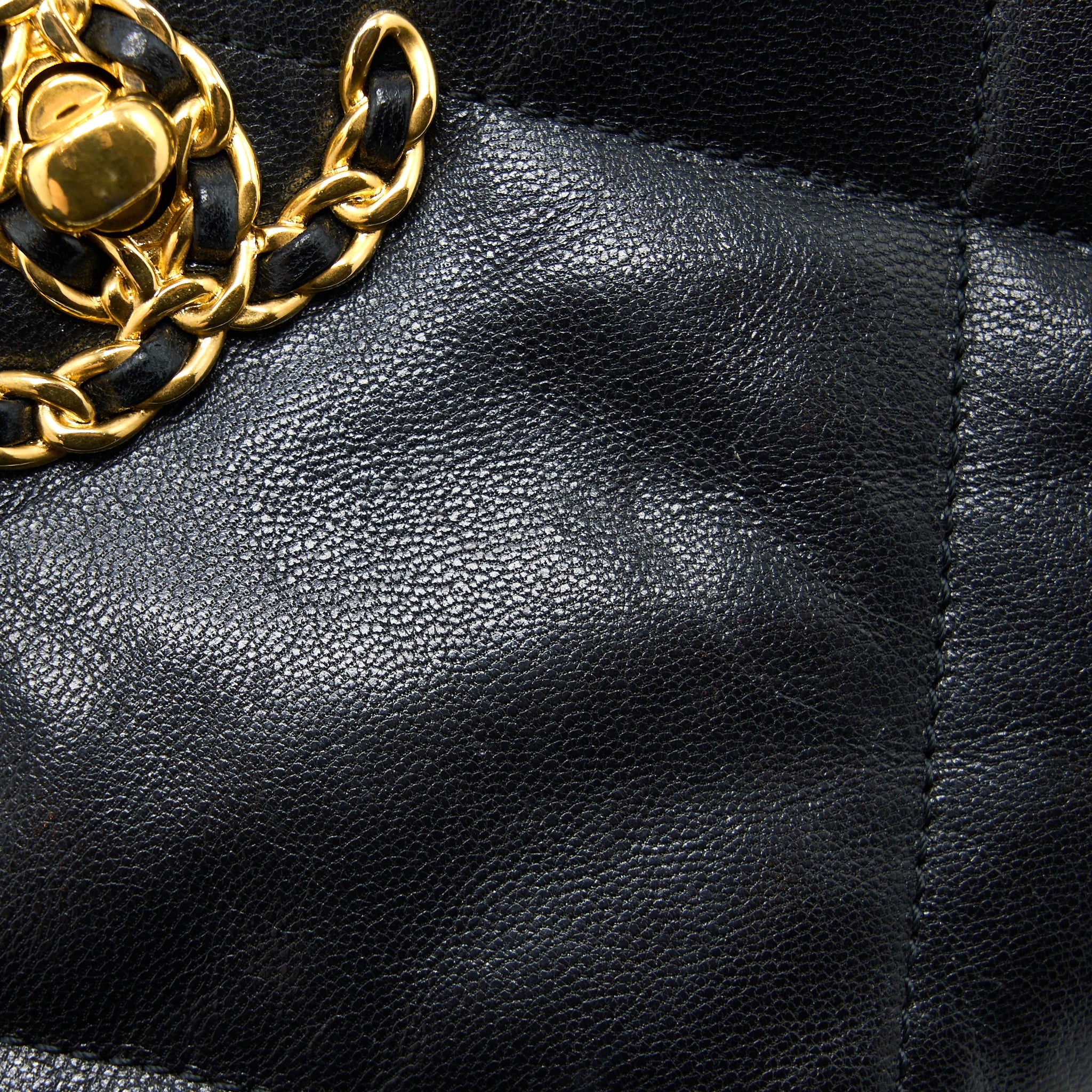 CHANEL SMALL 19 BAG GOATSKIN BLACK GHW