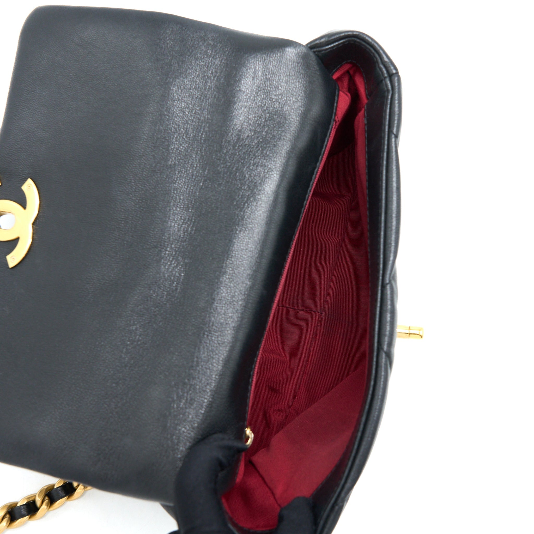 CHANEL SMALL 19 BAG GOATSKIN BLACK GHW