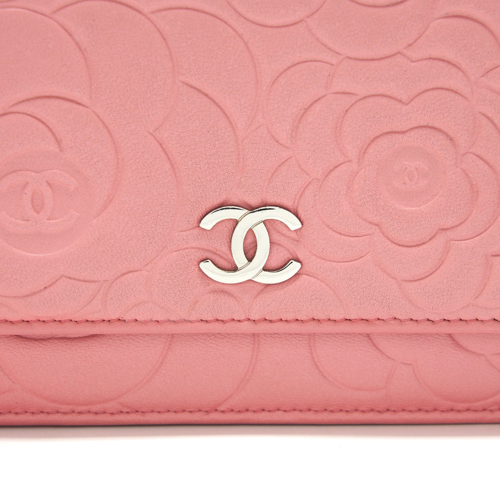 CHANEL CAMELIA WALLET ON CHAIN PINK SHW