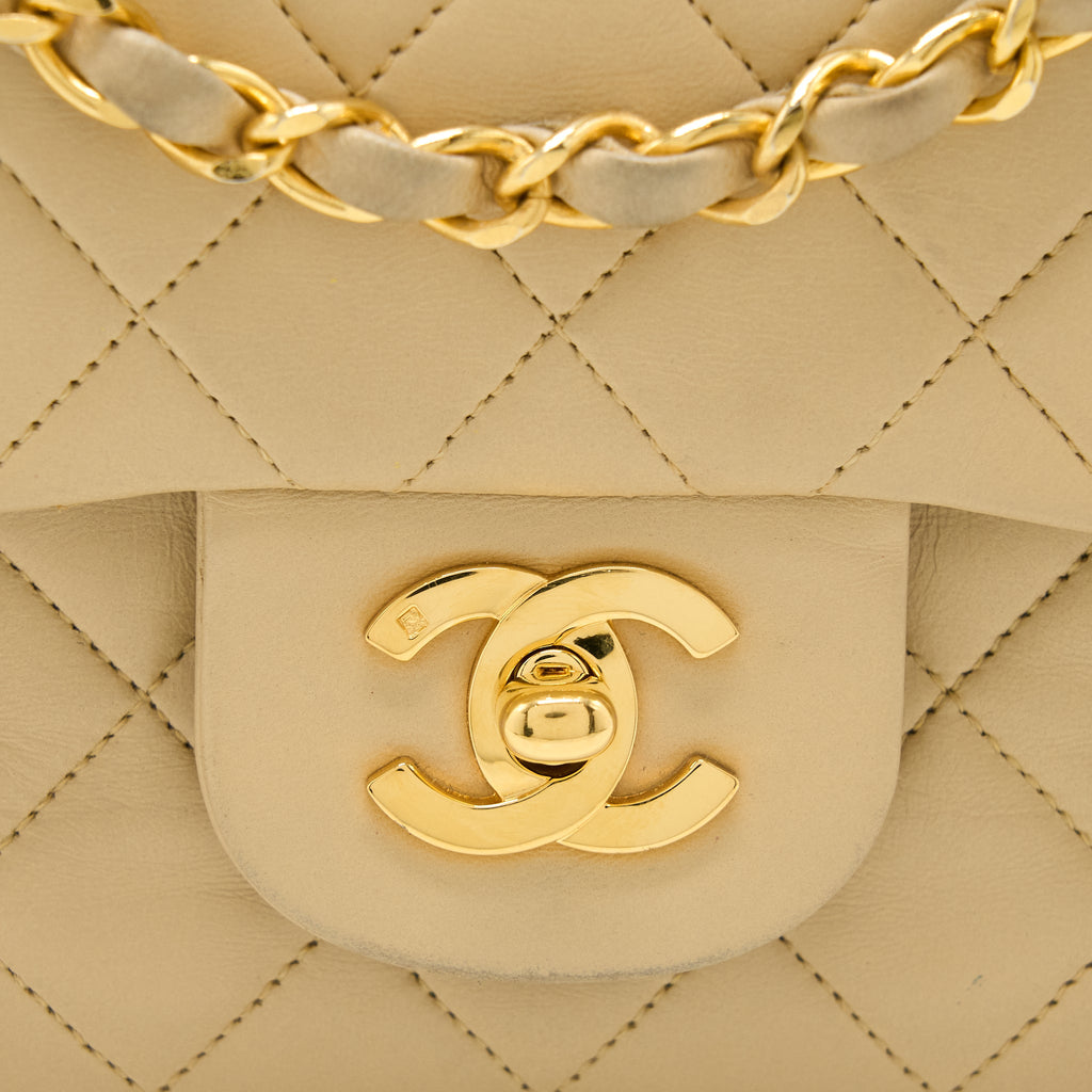 CHANEL VINTAGE SMALL CLASSIC DOUBLE FLAP BAG LAMBSKIN BEIGE GHW