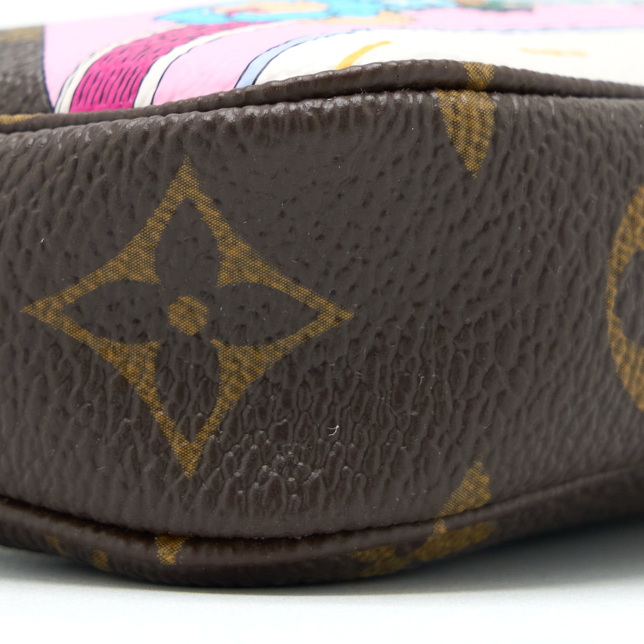 LOUIS VUITTON 2022 CHRISTMAS LIMITED MINI POCHETTE ACCESSORIES MONOGRAM CANVAS TOKYO BOUTIQUE GHW