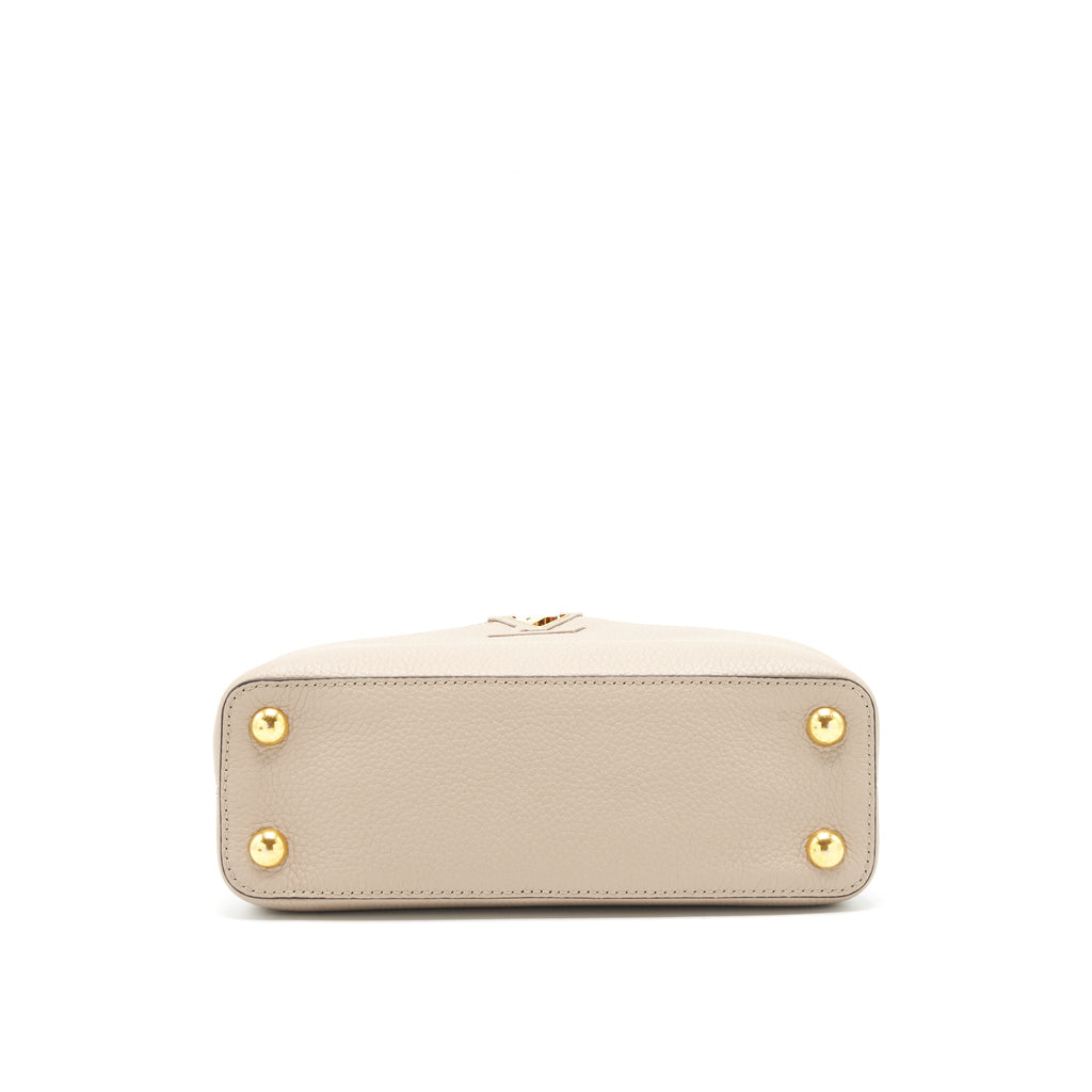 LOUIS VUITTON CAPUCINES BB TAURILLON GALET GHW