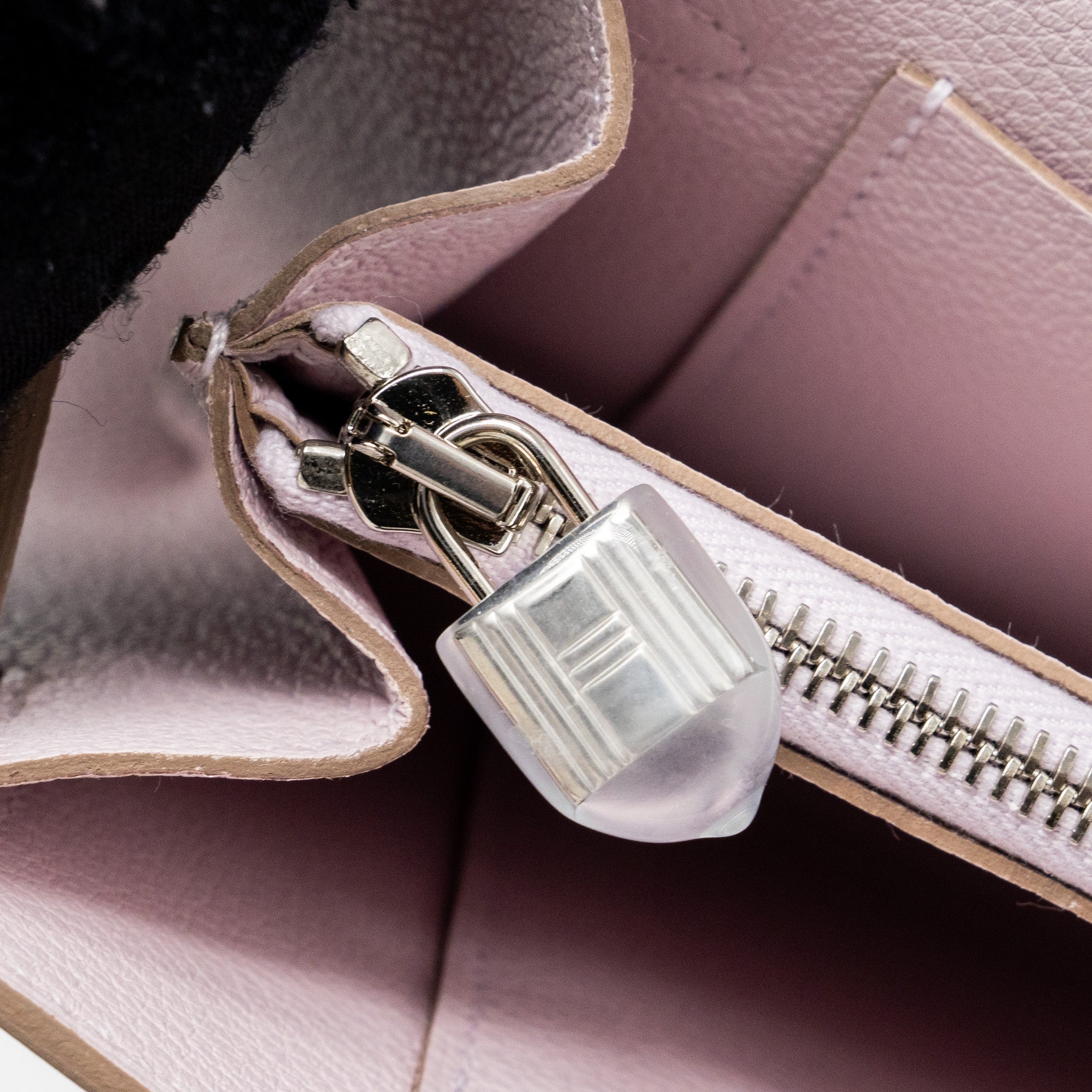 HERMES KELLY TO GO EVERCOLOR 09 MAUVE PALE SHW