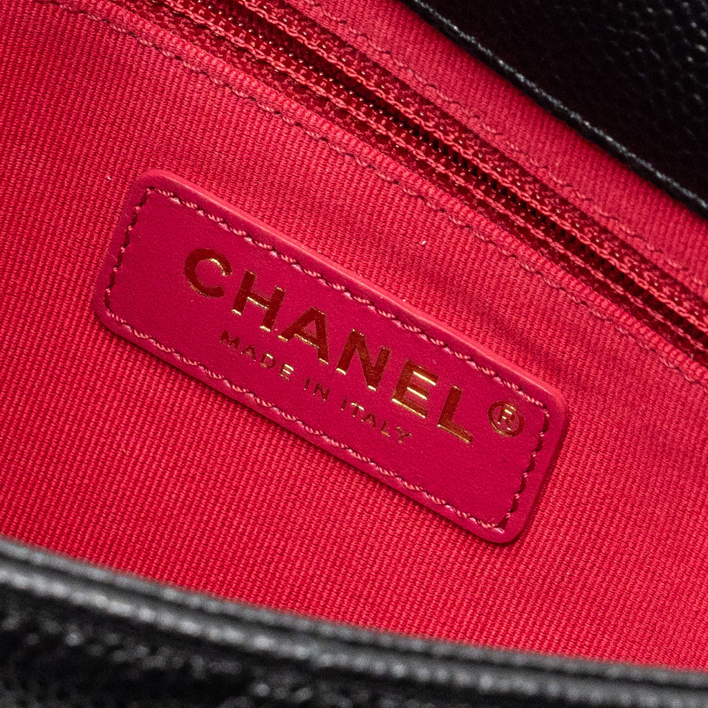 CHANEL 21A CHAIN SOUL FLAP BAG GRAINED CALFSKIN BLACK GHW (MICROCHIP)