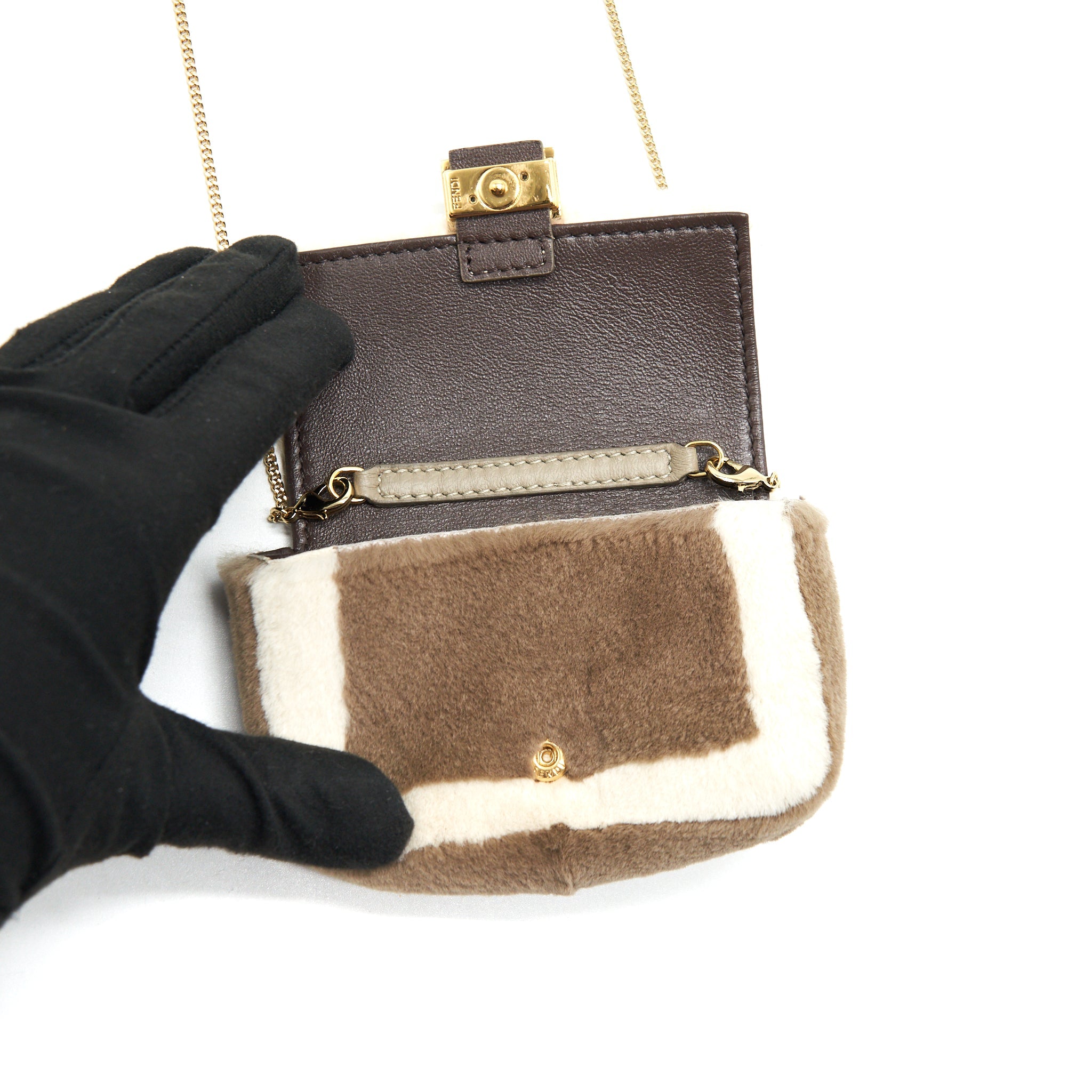 FENDI NANO BAGUETTE BROWN MINK CHARM