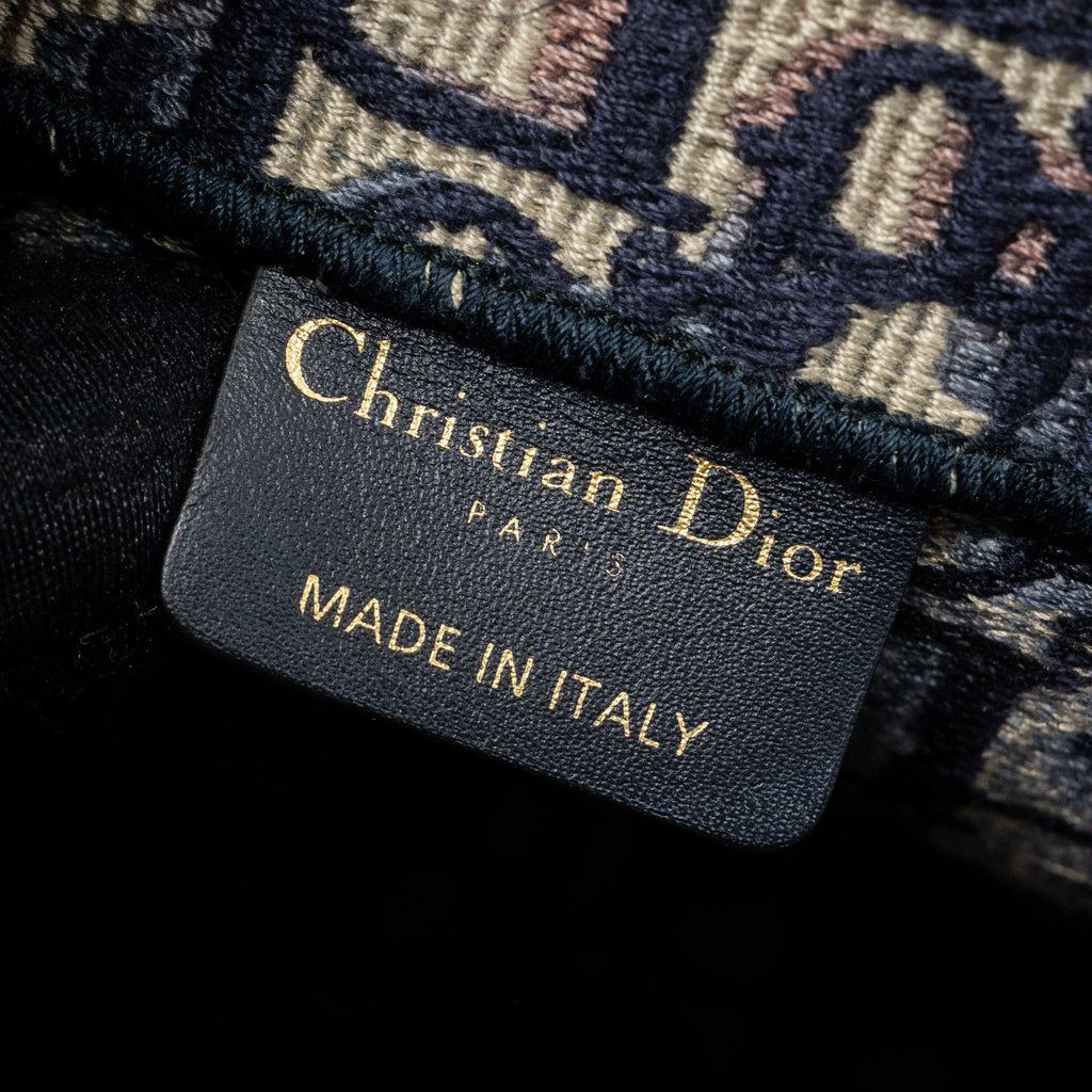 DIOR MEDIUM BOOK TOTE BLUE OBLIQUE EMBOIDERY