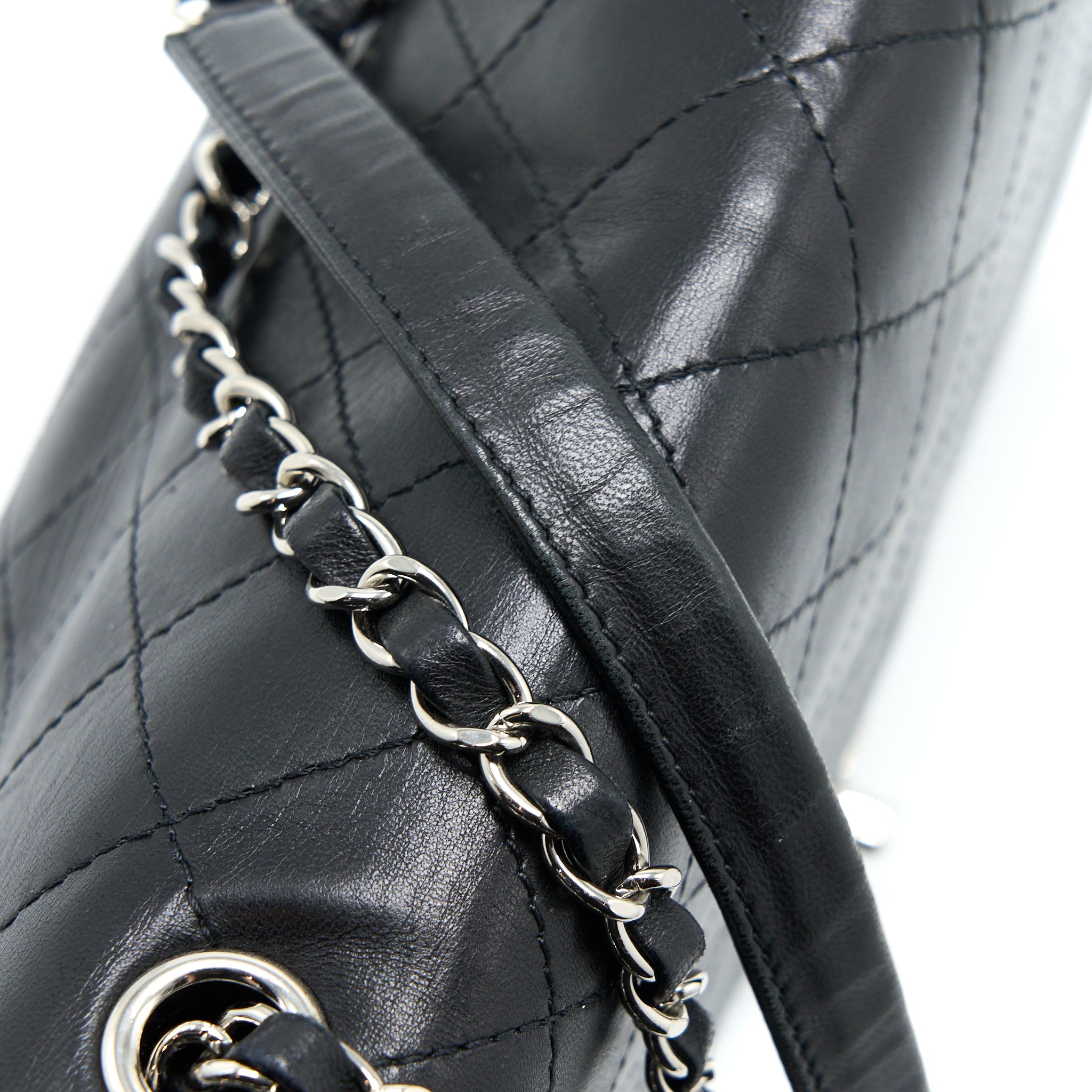 CHANEL QUILTED FLAP BAG LAMBSKIN BLACK SHW