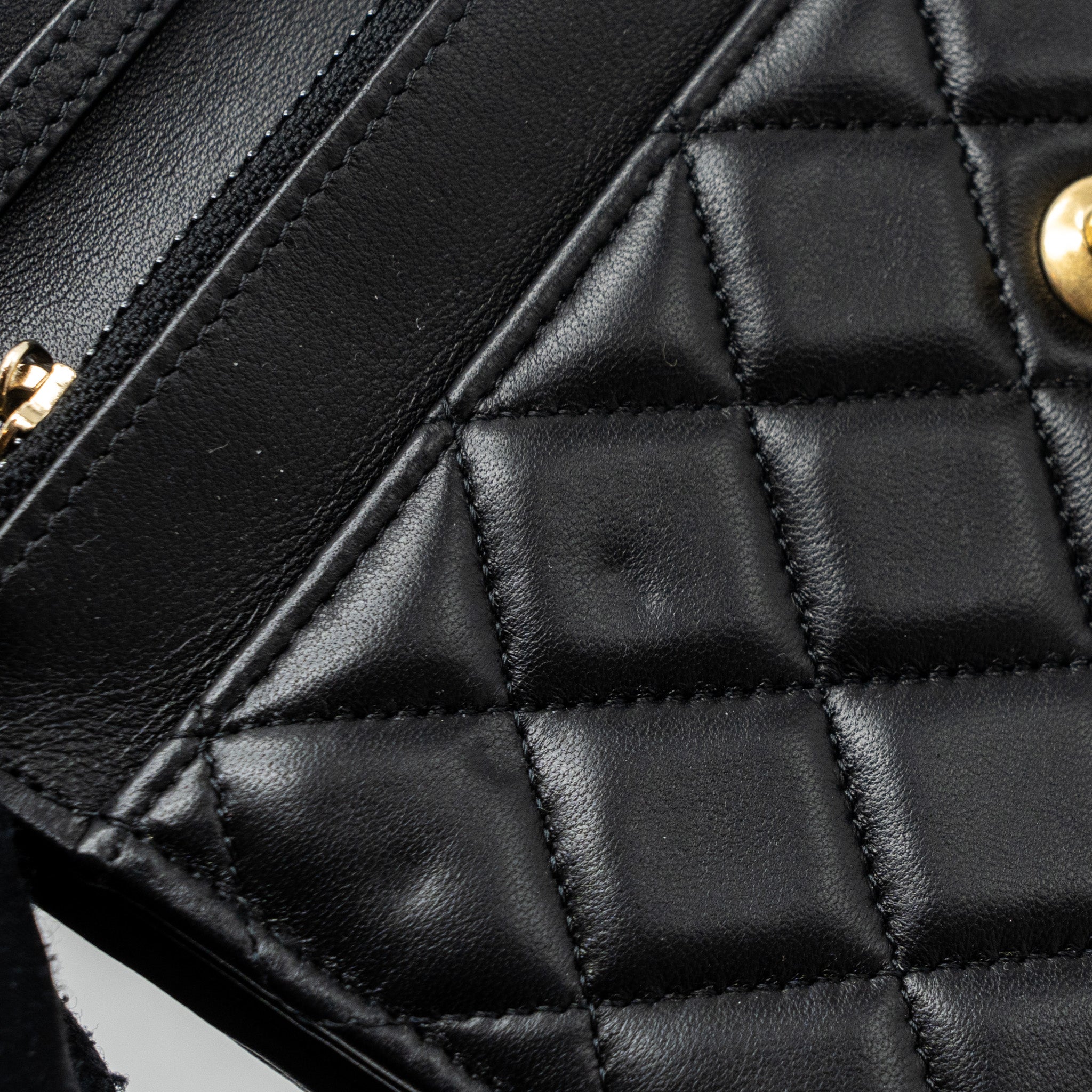 CHANEL PEARL CRUSH WALLET ON CHAIN LAMBSKIN BLACK GHW (MICROCHIP)