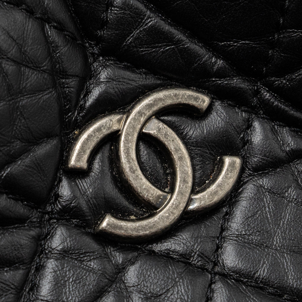 CHANEL SMALL GABRIELLE BACKPACK AGED CALFSKIN BLACK MULTICOLOUR HARDWARE(MICROCHIP)