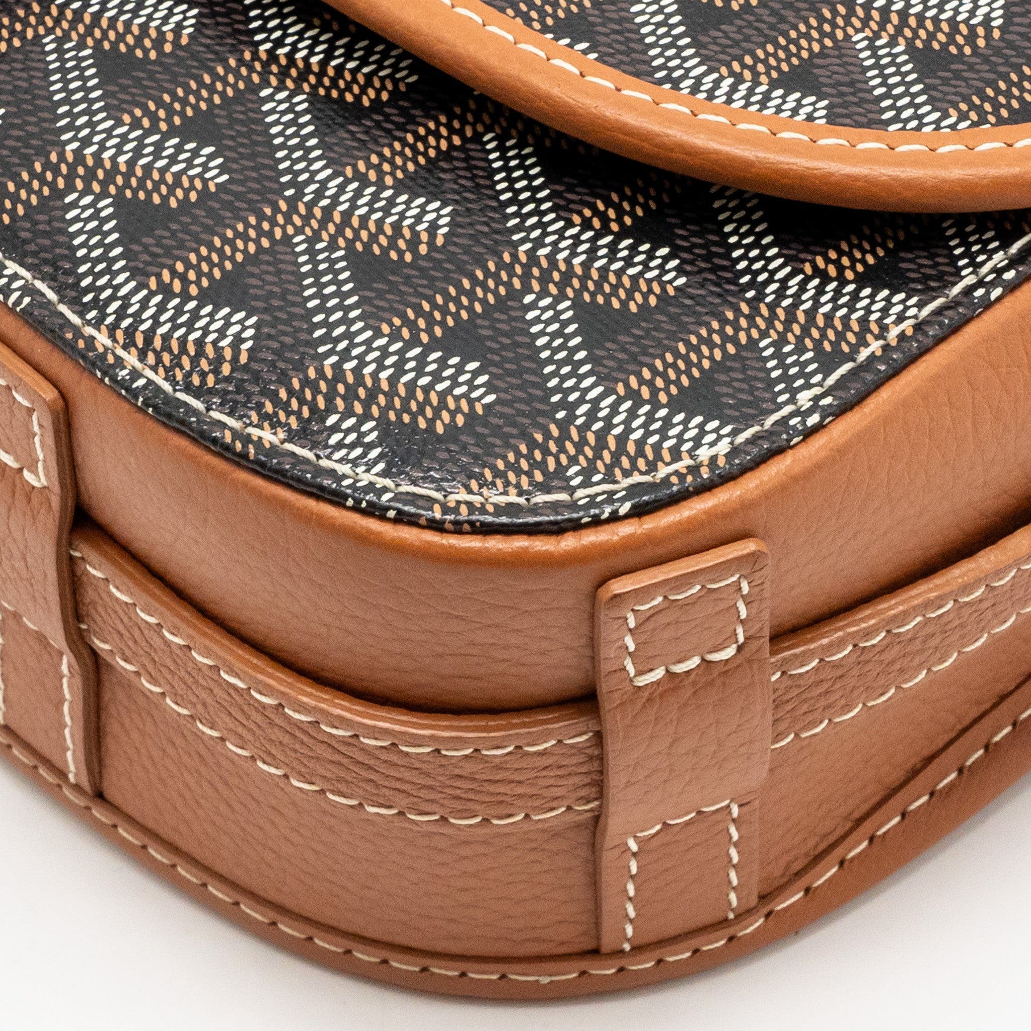 GOYARD BELVEDERE PM MESSENGER BAG GOYARDINE CANVAS/CALFSKIN TAN SHW