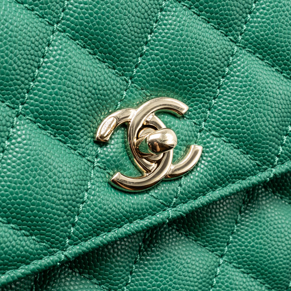 CHANEL SMALL COCO HANDLE CAVIAR GREEN LGHW (MICROCHIP)