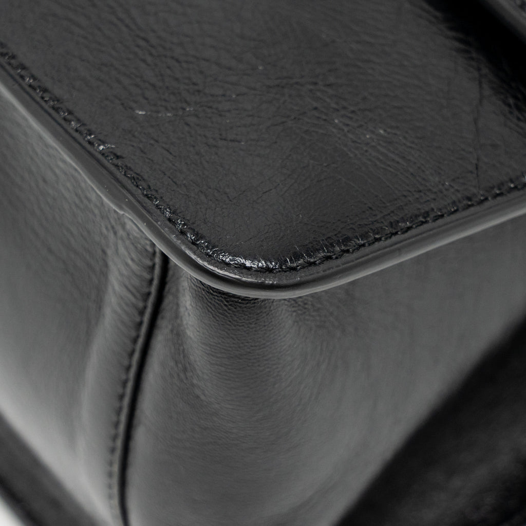 FENDI KAN U SHOULDER BAG LEATHER BLACK GHW