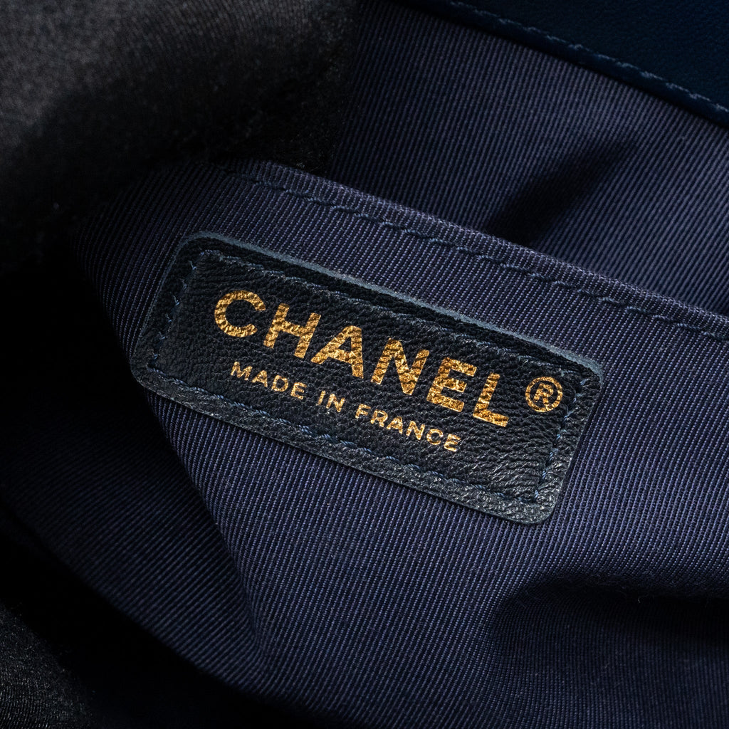 CHANEL MEDIUM BOY BAG LAMBSKIN BLUE GHW