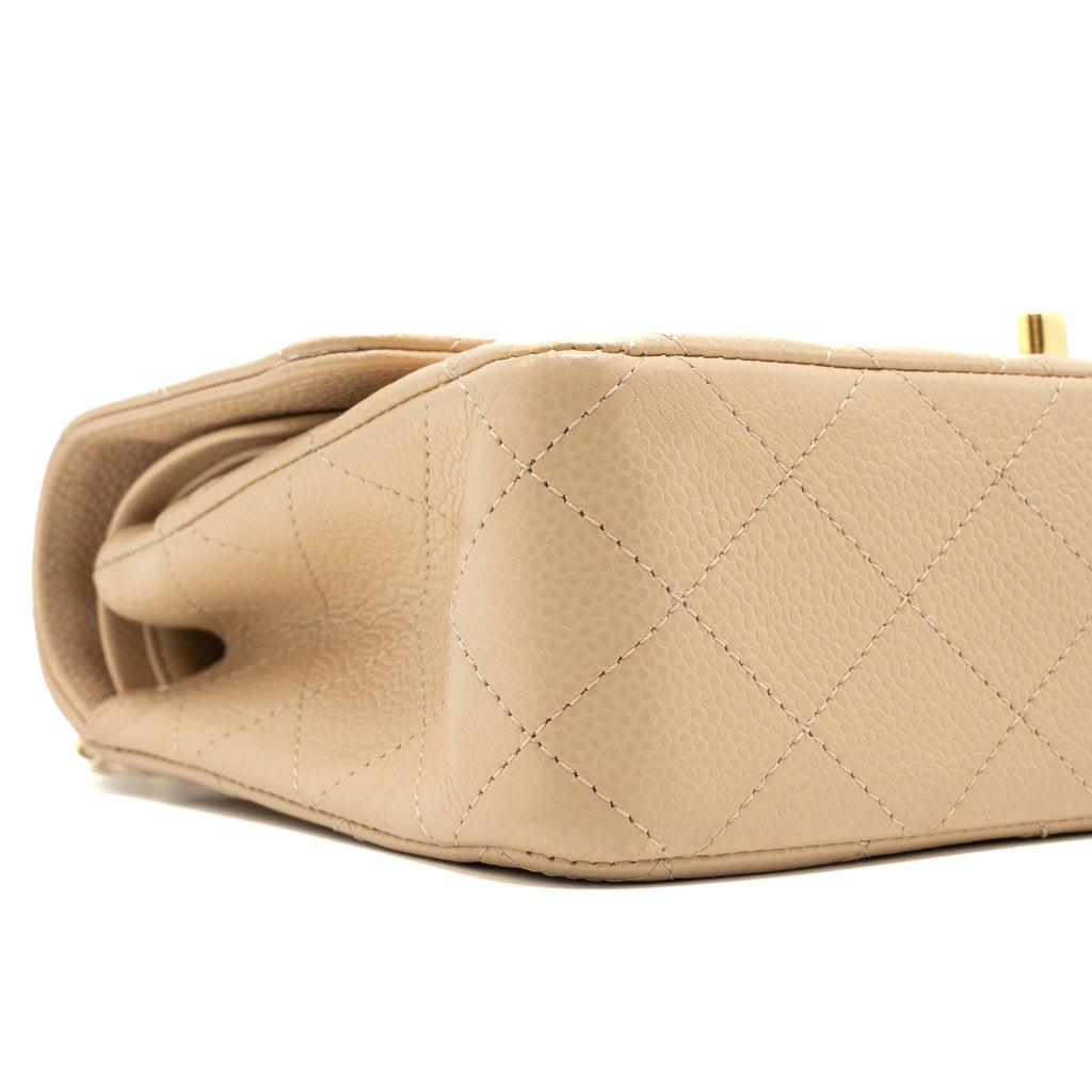 CHANEL MEDIUM CLASSIC DOUBLE FLAP BAG CAVIAR BEIGE GHW