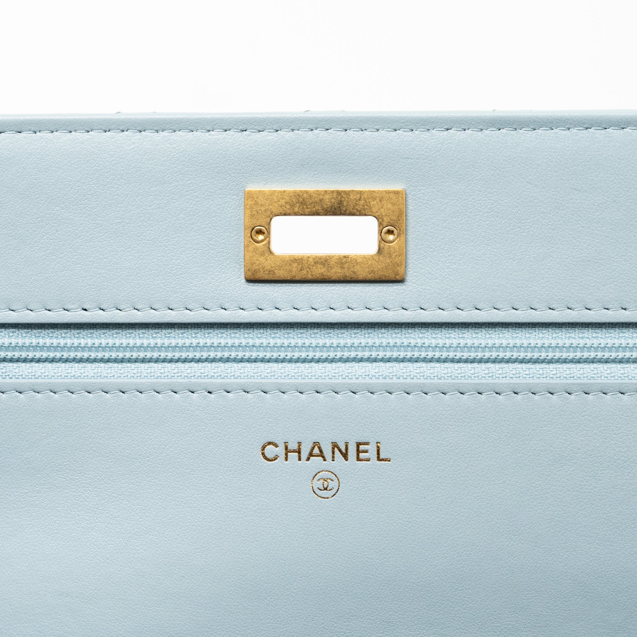 CHANEL 2.55 REISSUE WALLET ON CHAIN AGED CALFSKIN LIGHT BLUE BRUSHED GHW (MICROCHIP)