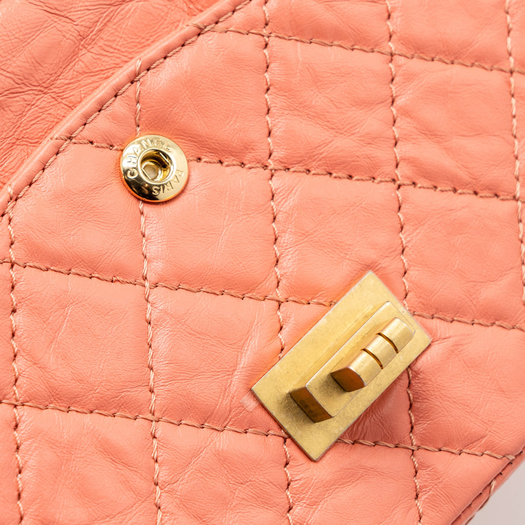 CHANEL SMALL 2.55 REISSUE FLAP BAG AGED CALFSKIN LIGHT PINK GHW