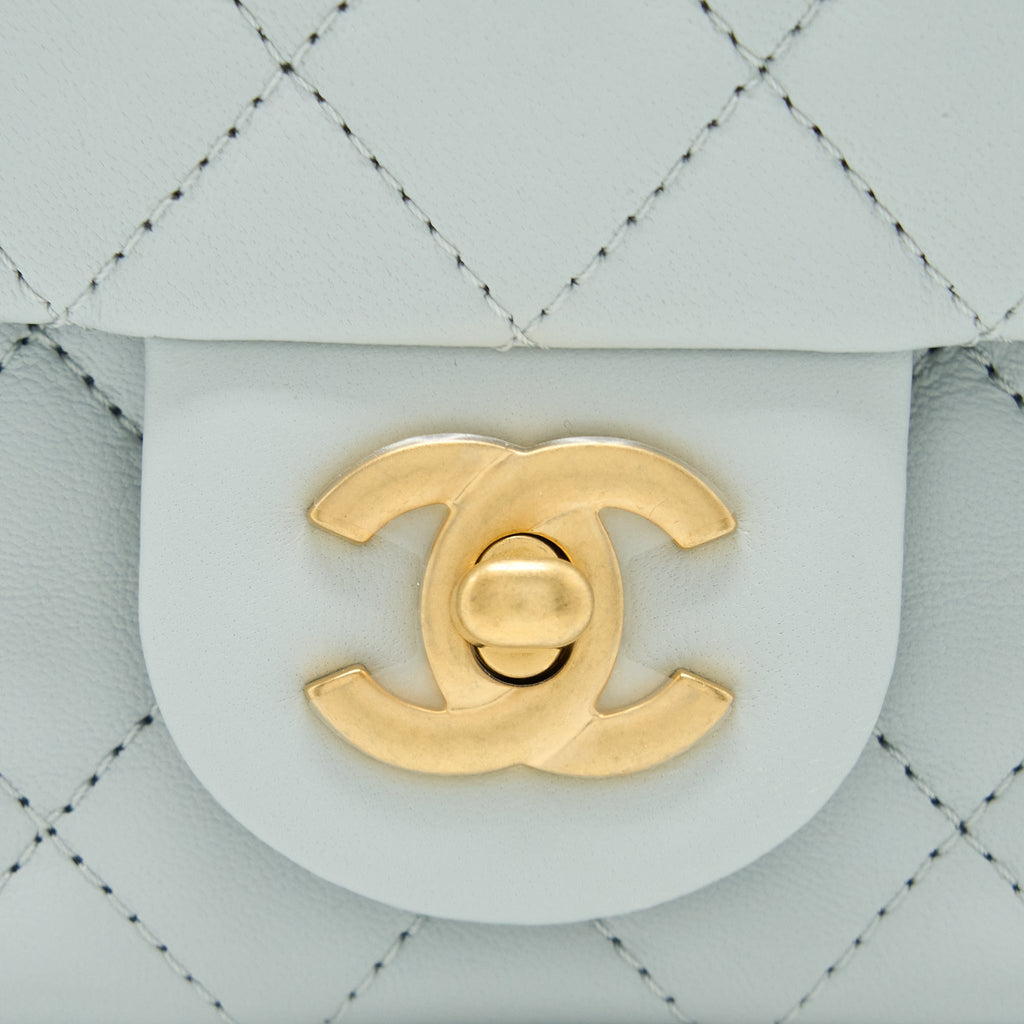 CHANEL 23C PEARL CRUSH MINI SQUARE LAMBSKIN LIGHT GREY GHW (MICROCHIP)