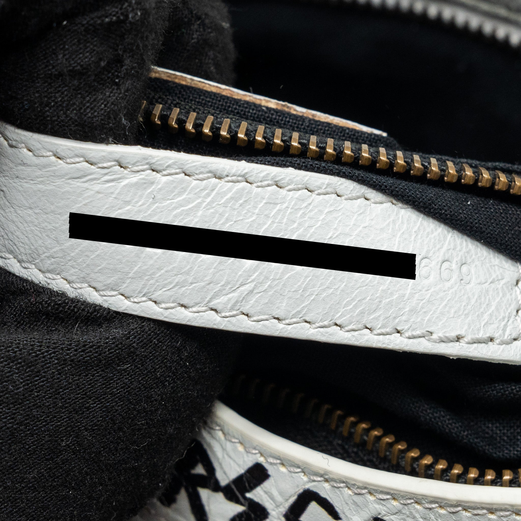 BALENCIAGA CITY GRAFFITI CLASSIC STUDS BAG LEATHER WHITE / PINK/ BLACK WITH BLACK HARDWARE