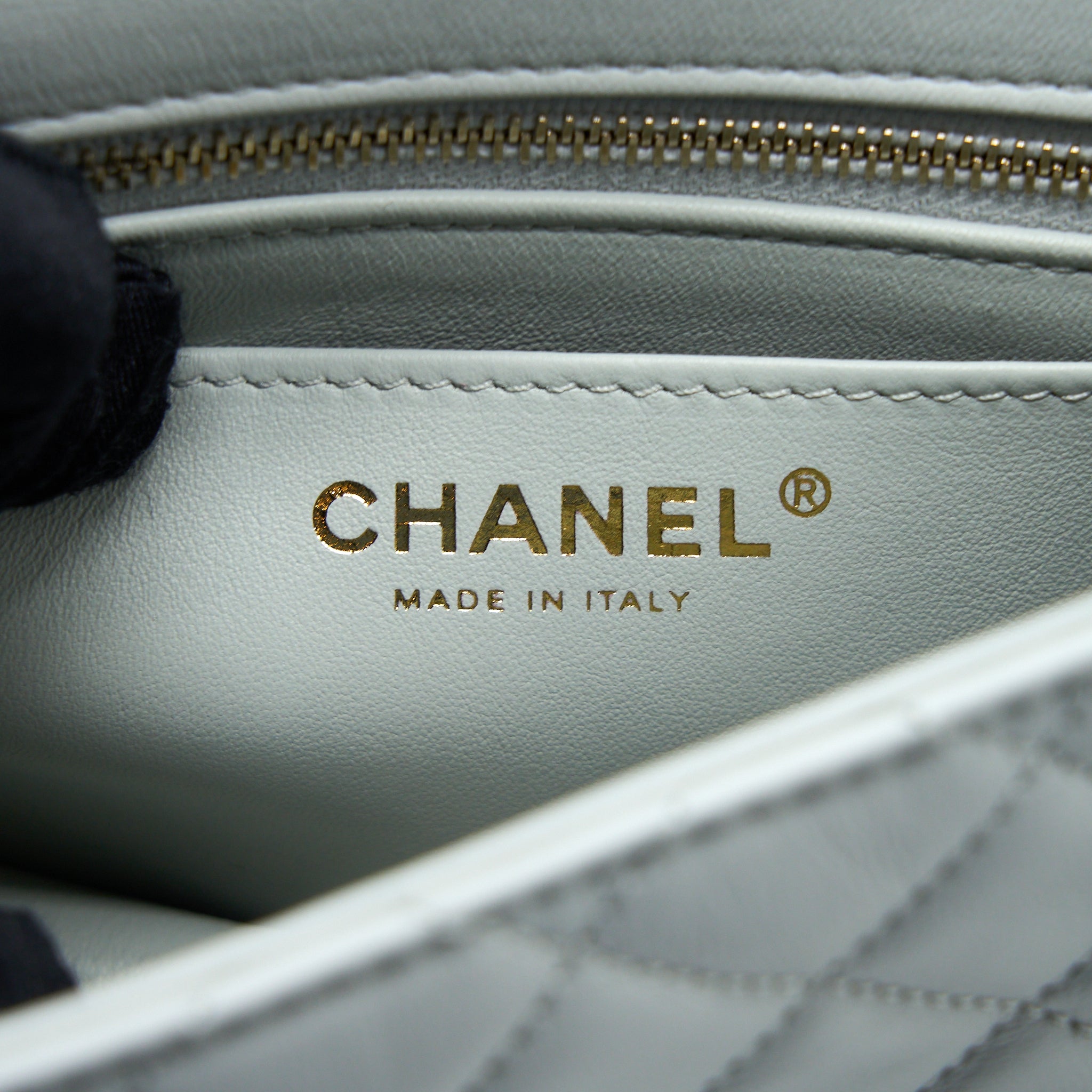 CHANEL 23C PEARL CRUSH MINI SQUARE LAMBSKIN LIGHT GREY GHW (MICROCHIP)