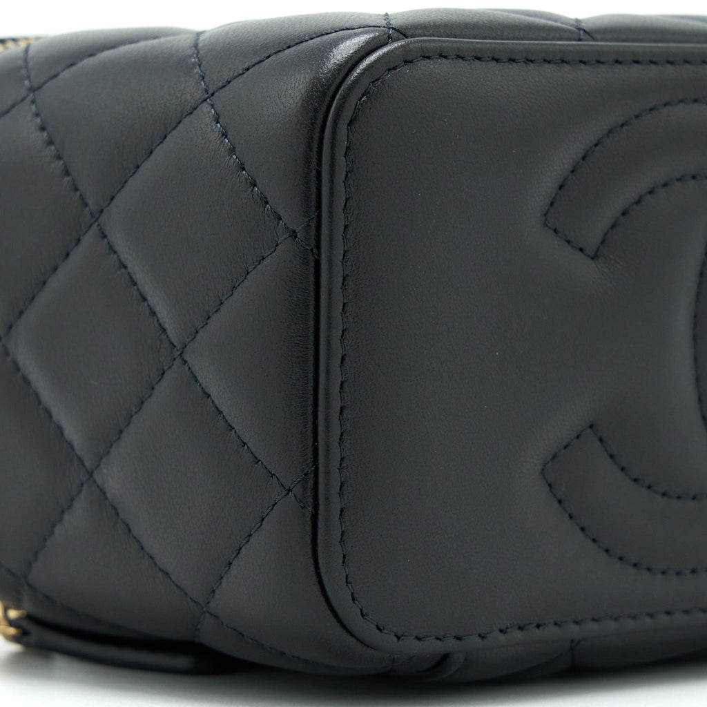 CHANEL 22A PEARL CRUSH LONG VANITY WITH CHAIN LAMBSKIN BLACK GHW