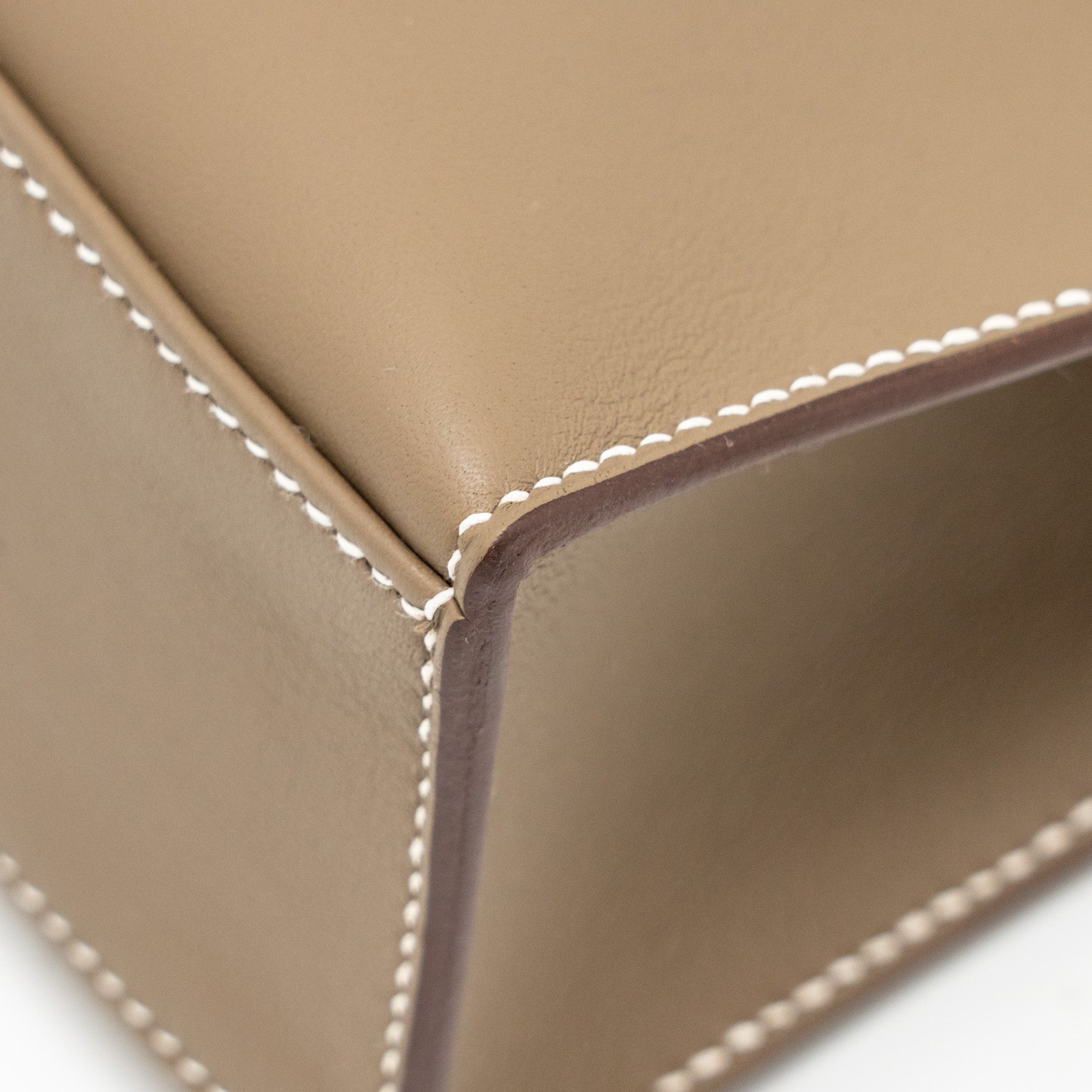 HERMES KELLY POCHETTE SWIFT ETOUPE GHW