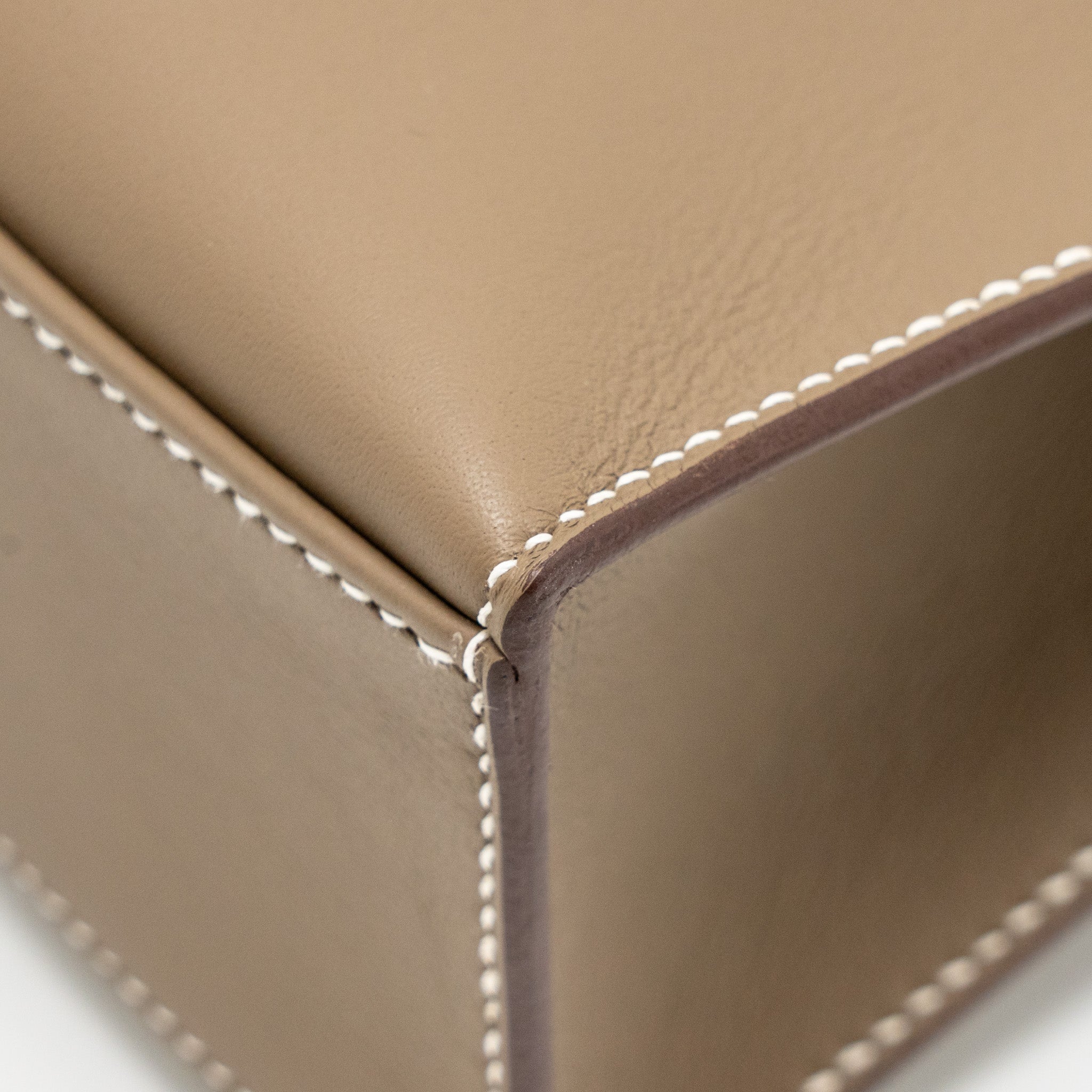 HERMES KELLY POCHETTE SWIFT ETOUPE GHW