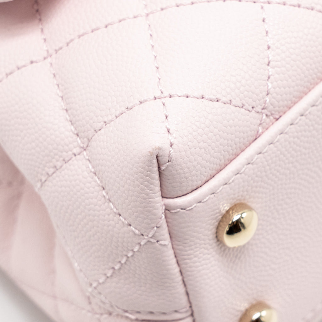 CHANEL SMALL COCO HANDLE CAVIAR LIGHT PINK LGHW (MICROCHIP)