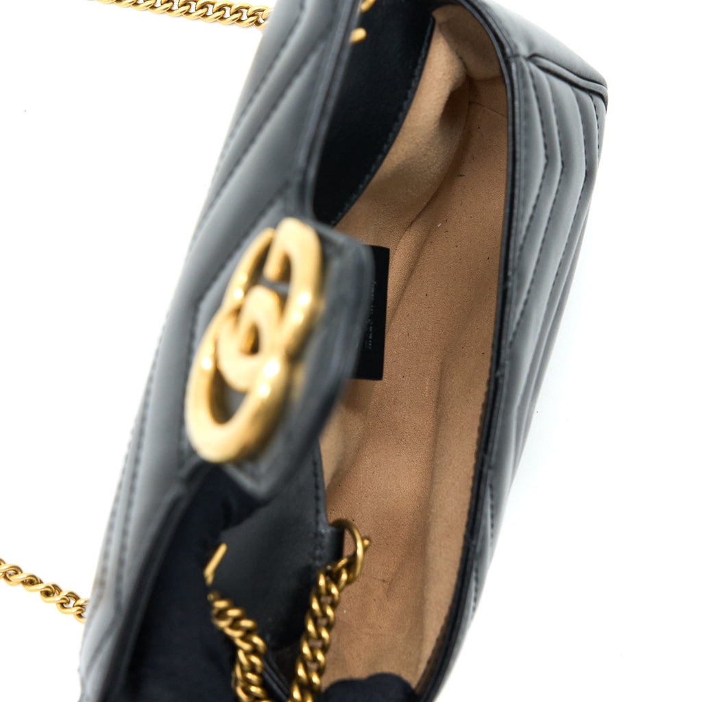 GUCCI GG MARMONT SUPER MINI BAG CALFSKIN BLACK GHW