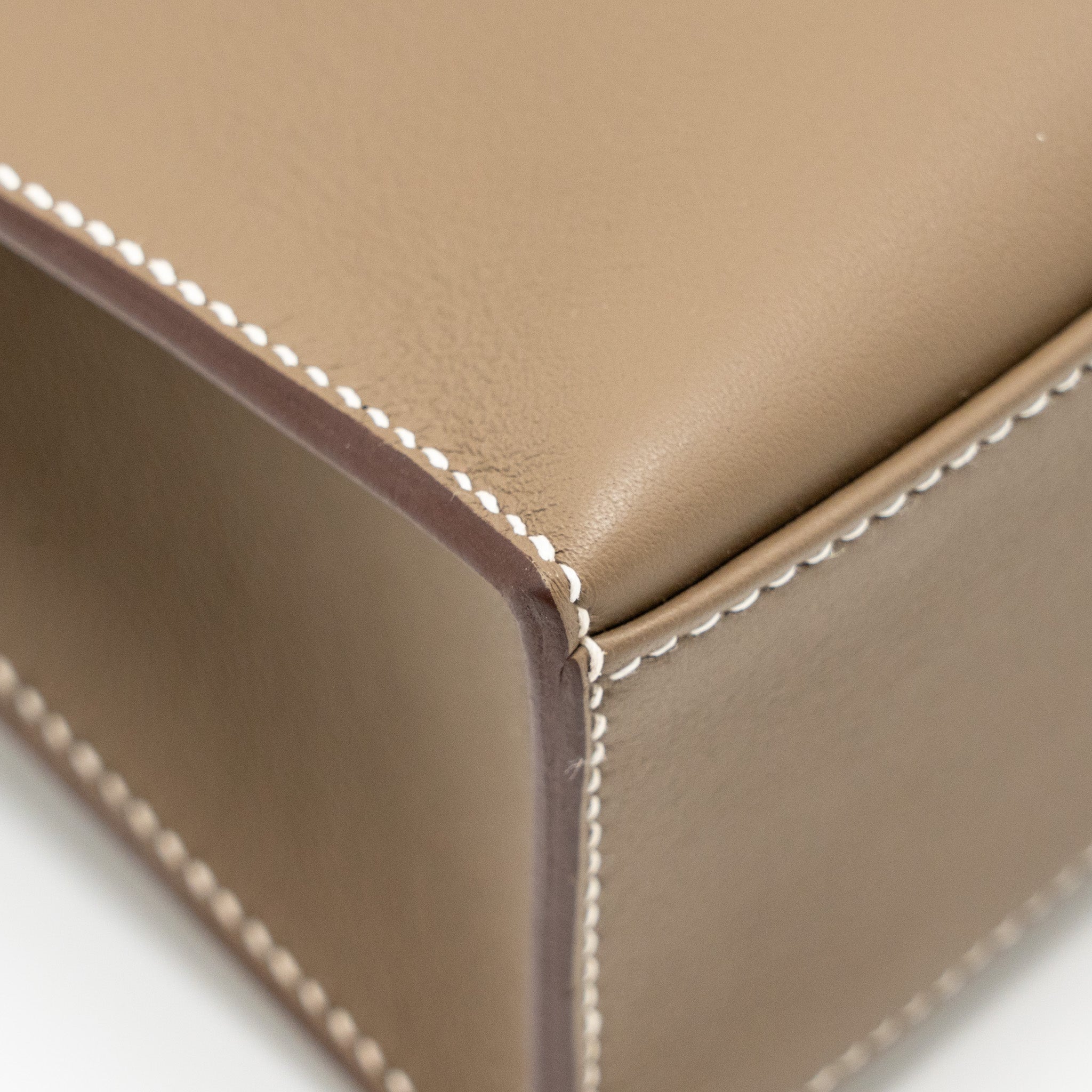 HERMES KELLY POCHETTE SWIFT ETOUPE GHW