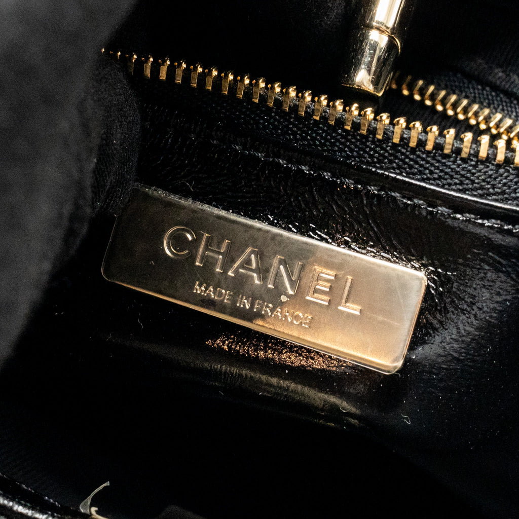 CHANEL MINI 31 BAG SHINY LAMBSKIN BLACK LGHW (MICROCHIP)