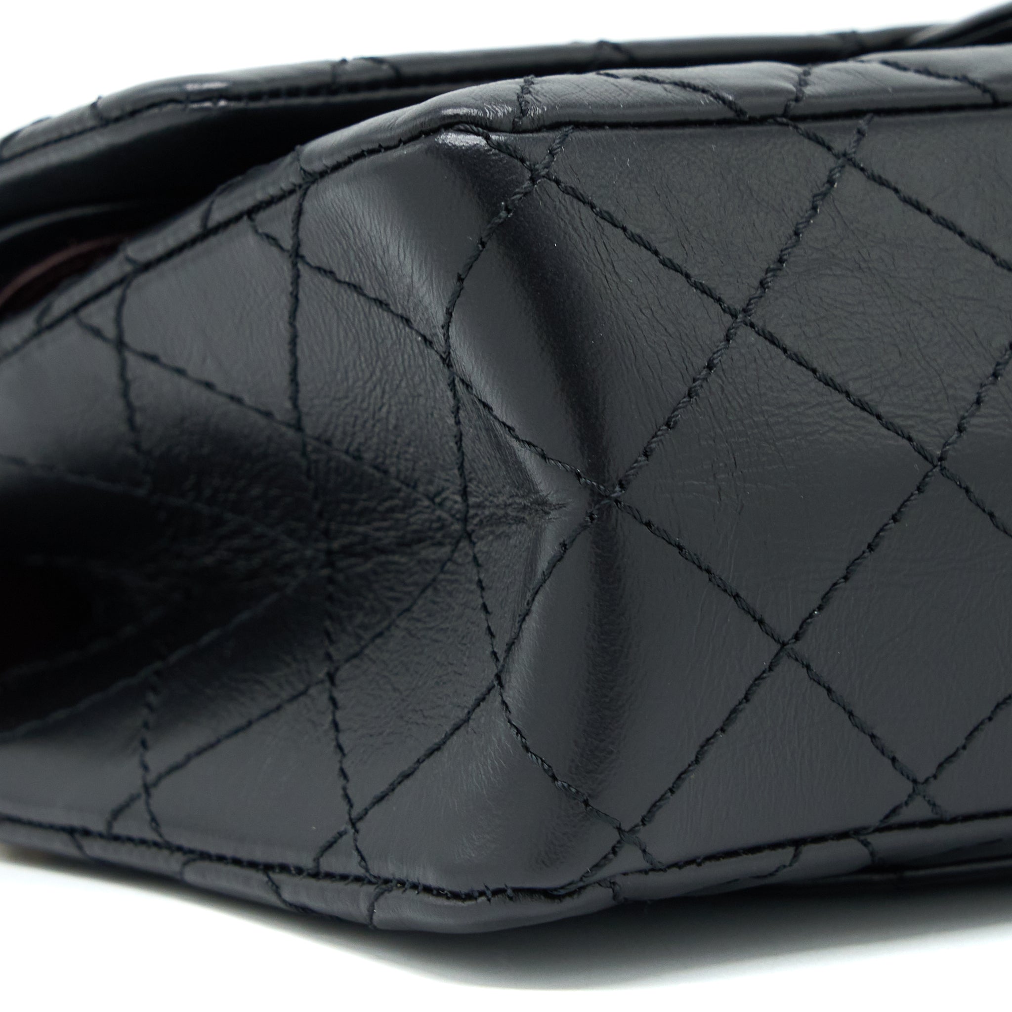 CHANEL SMALL 2.55 REISSUE FLAP BAG AGED CALFSKIN BLACK BRUSHED GHW (MICROCHIP)